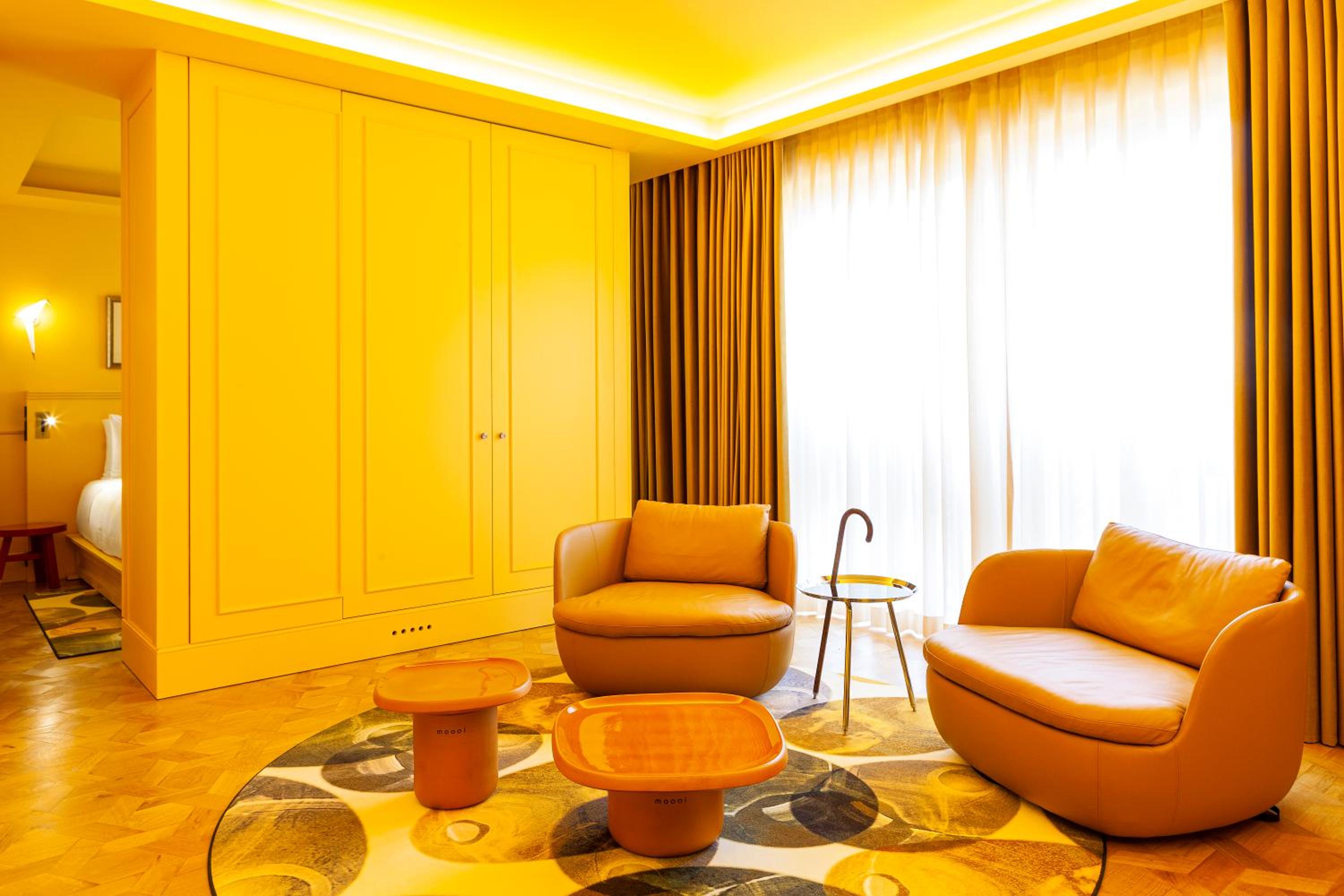 Deluxe Suite - Photo 1