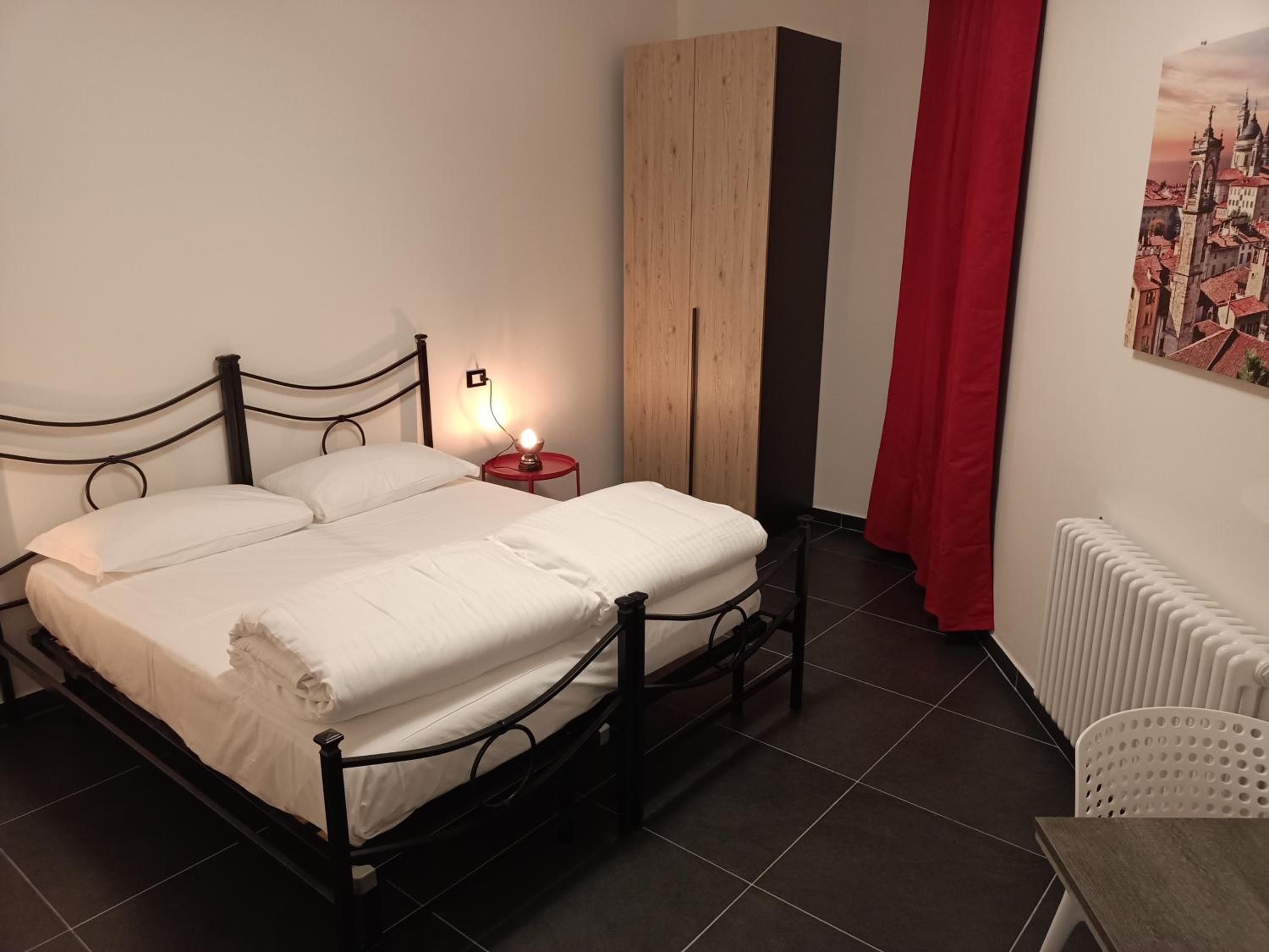 Double or Twin Room with Private Bathroom