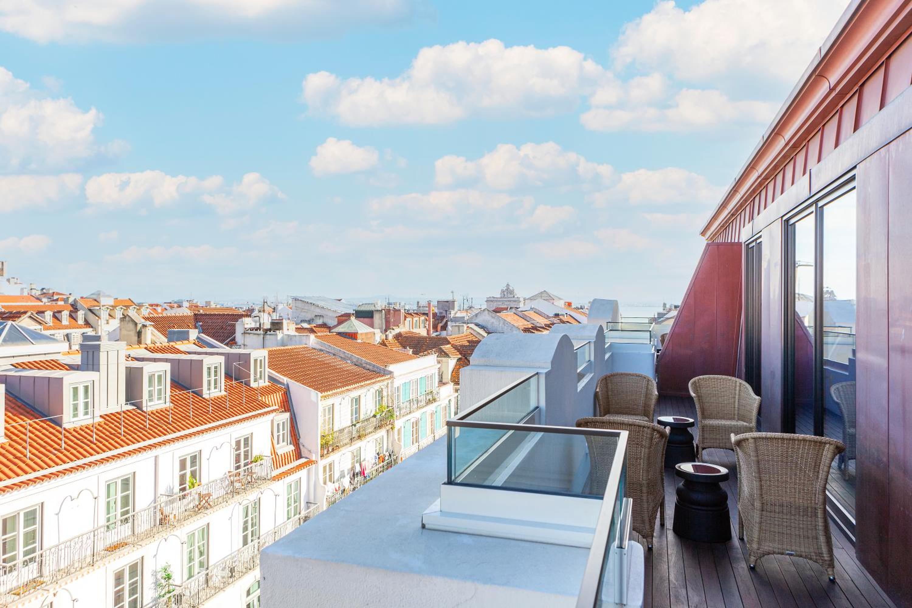 Junior Suite with Terrace - Photo 2