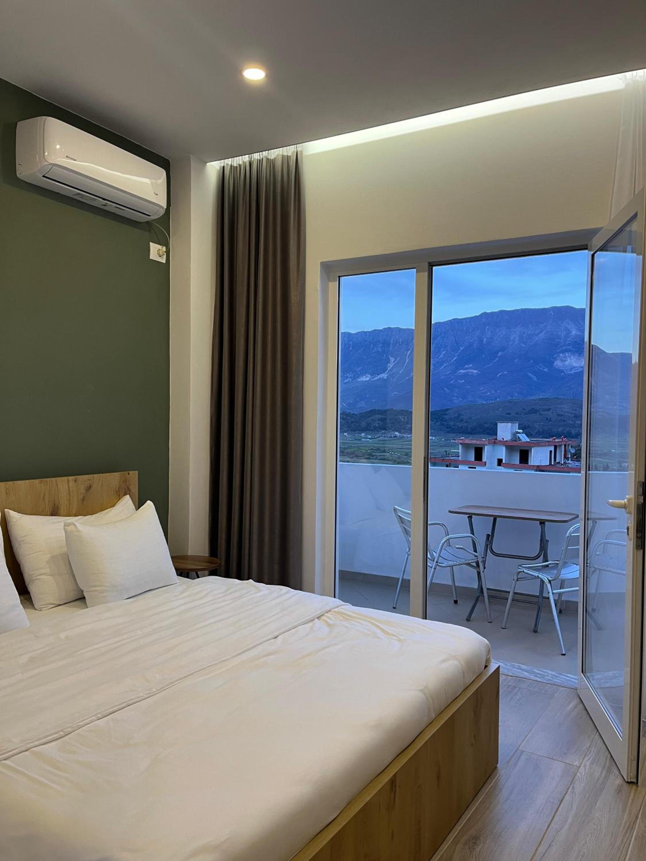 Double Room with Mountain View photo 1