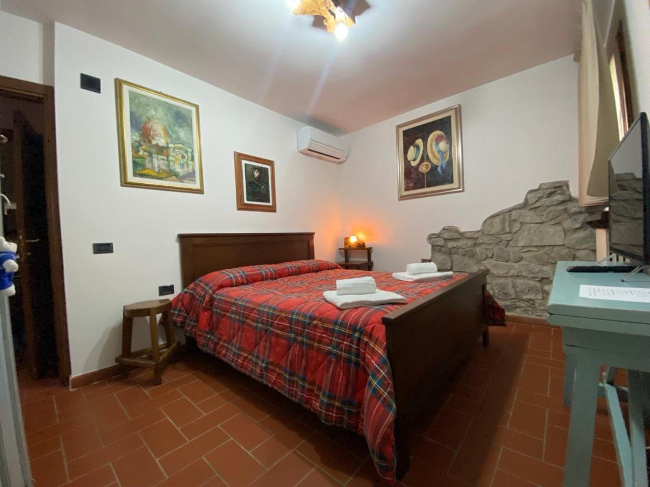 Classic Triple Room - Photo 9
