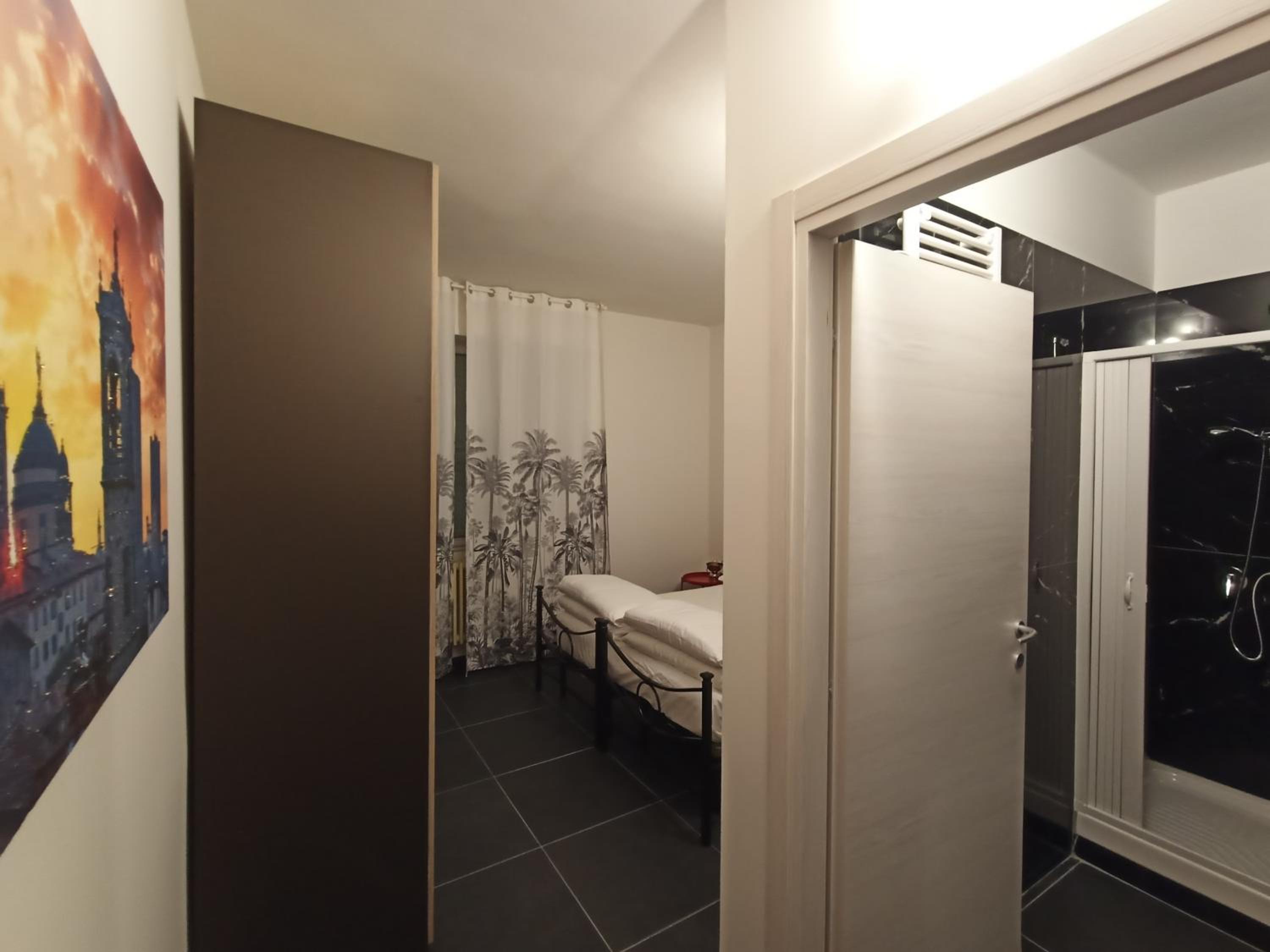 Double or Twin Room with Private Bathroom