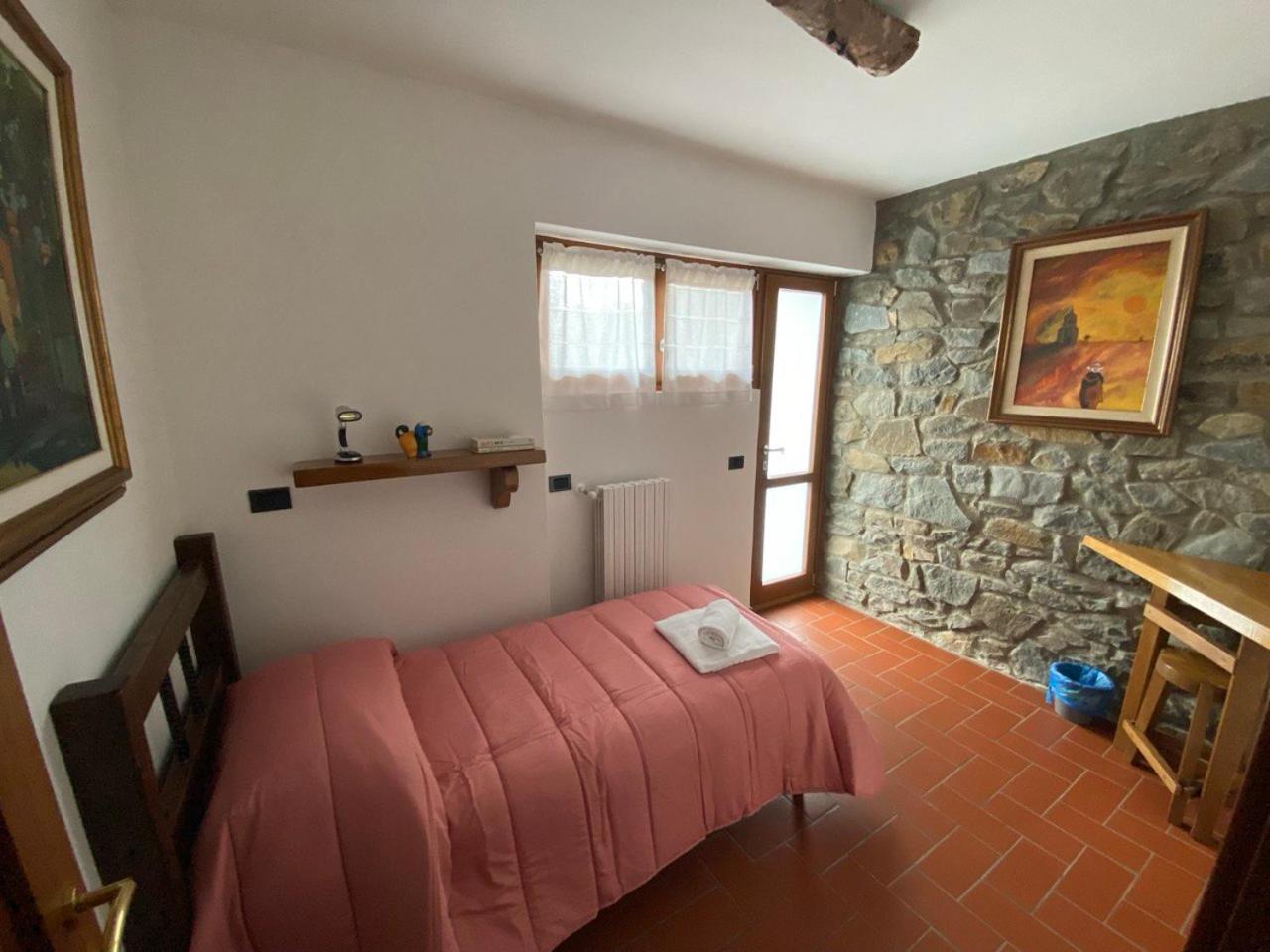 Classic Triple Room - Photo 3