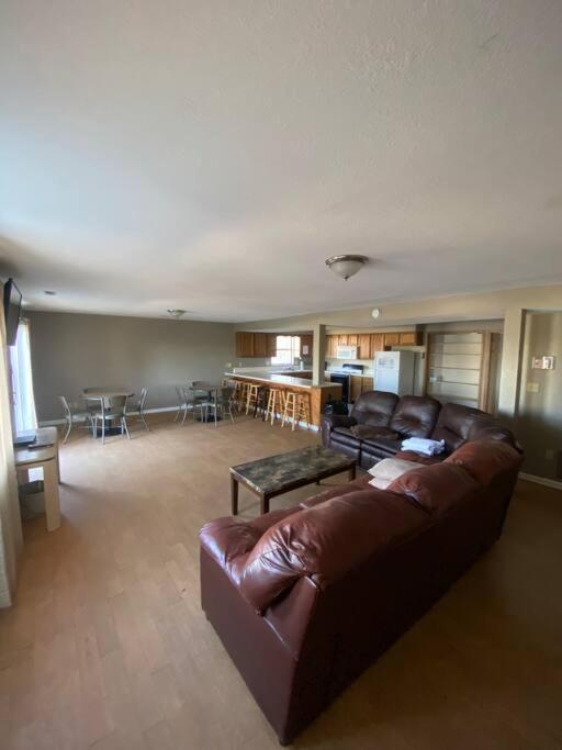 One-Bedroom House photo 1