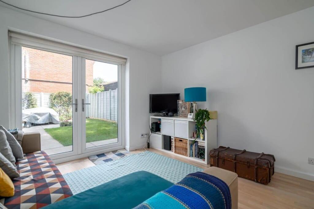 Two-Bedroom House photo 1