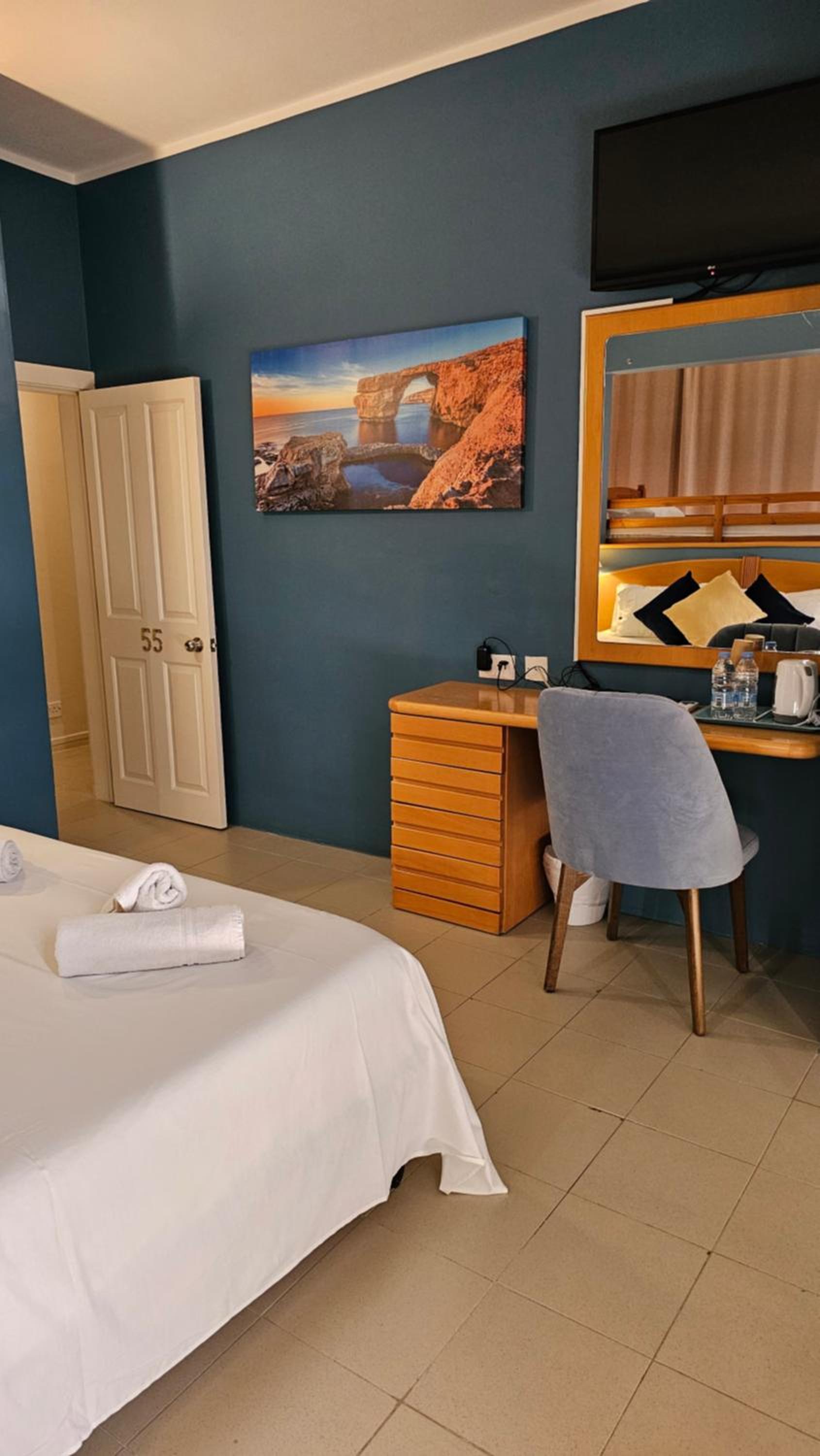 Family Suite - Photo 2