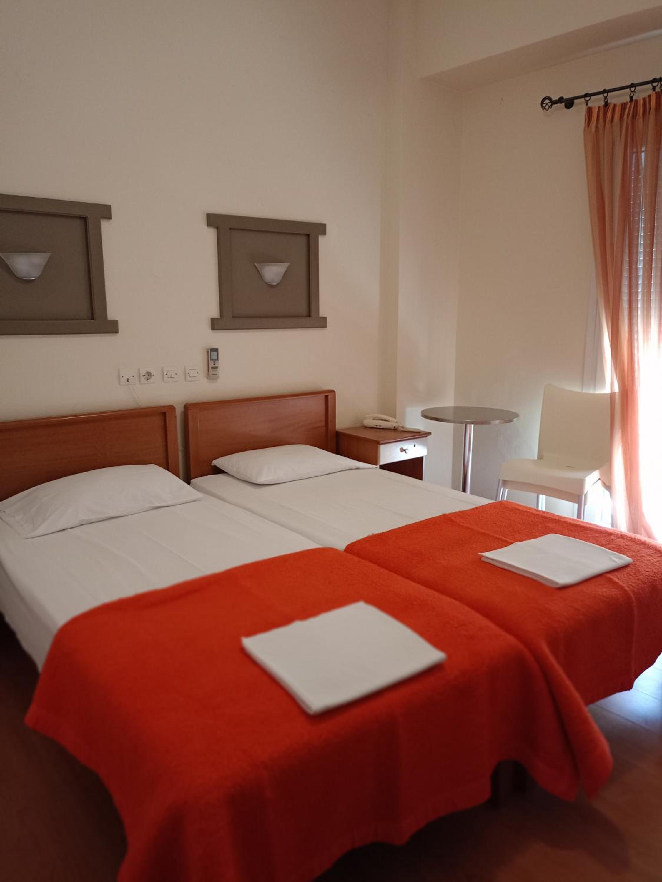 Double or Twin Room photo 1