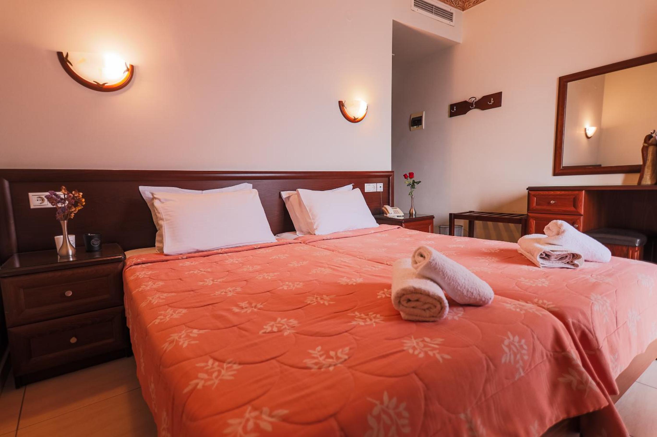 Double or Twin Room with Sea View