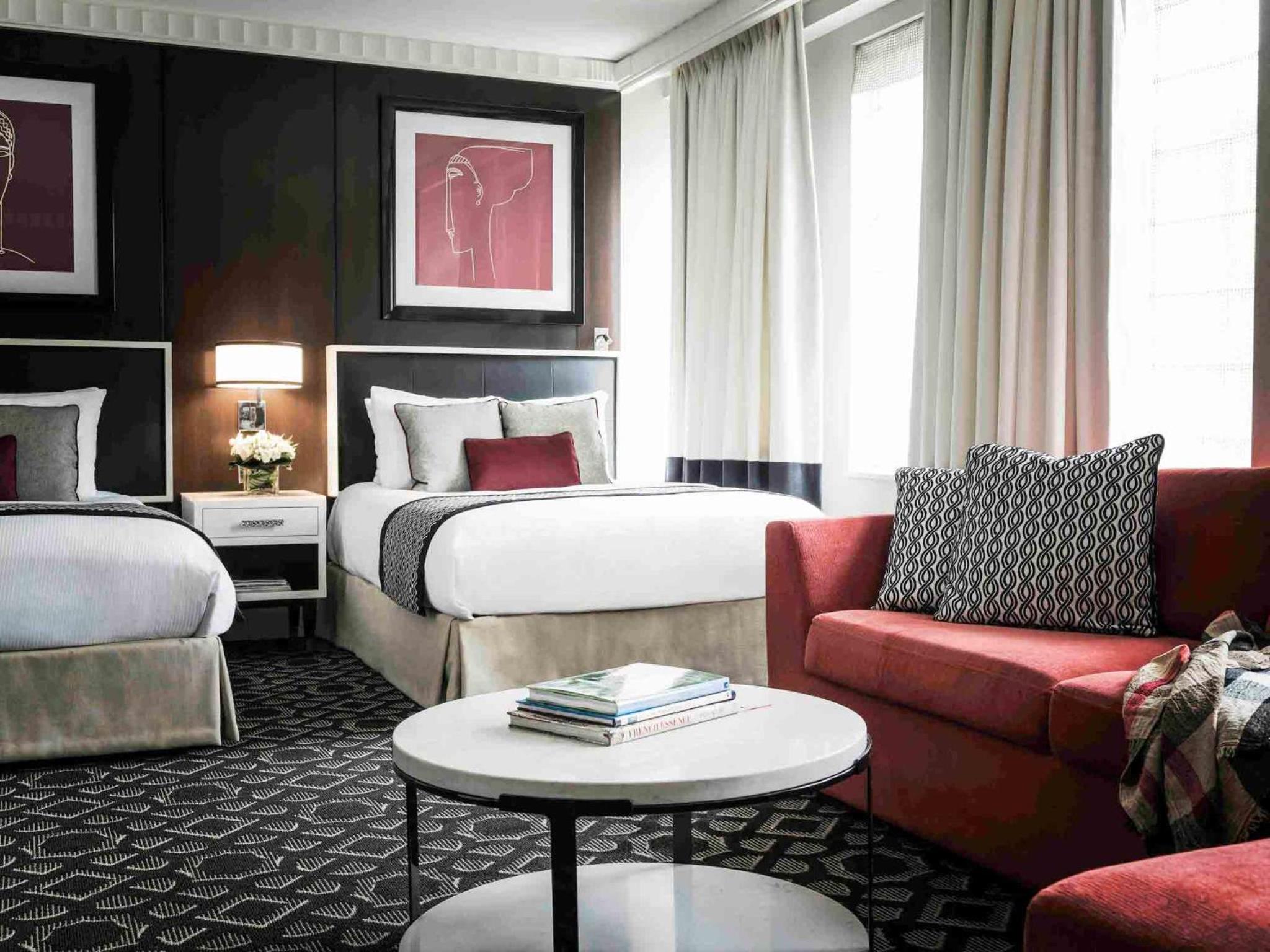 Luxury Room with Two Double Beds - Photo 1