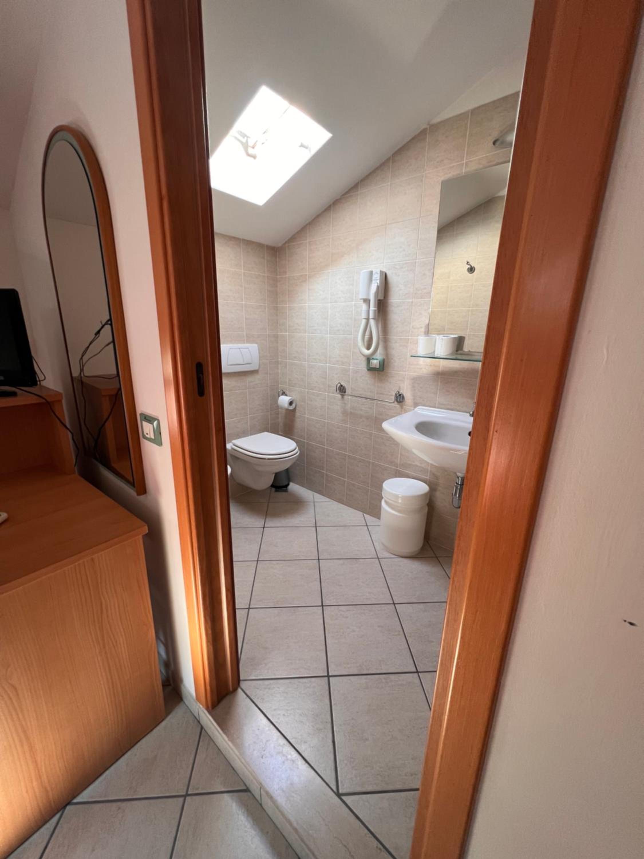 Small Double Room photo 3