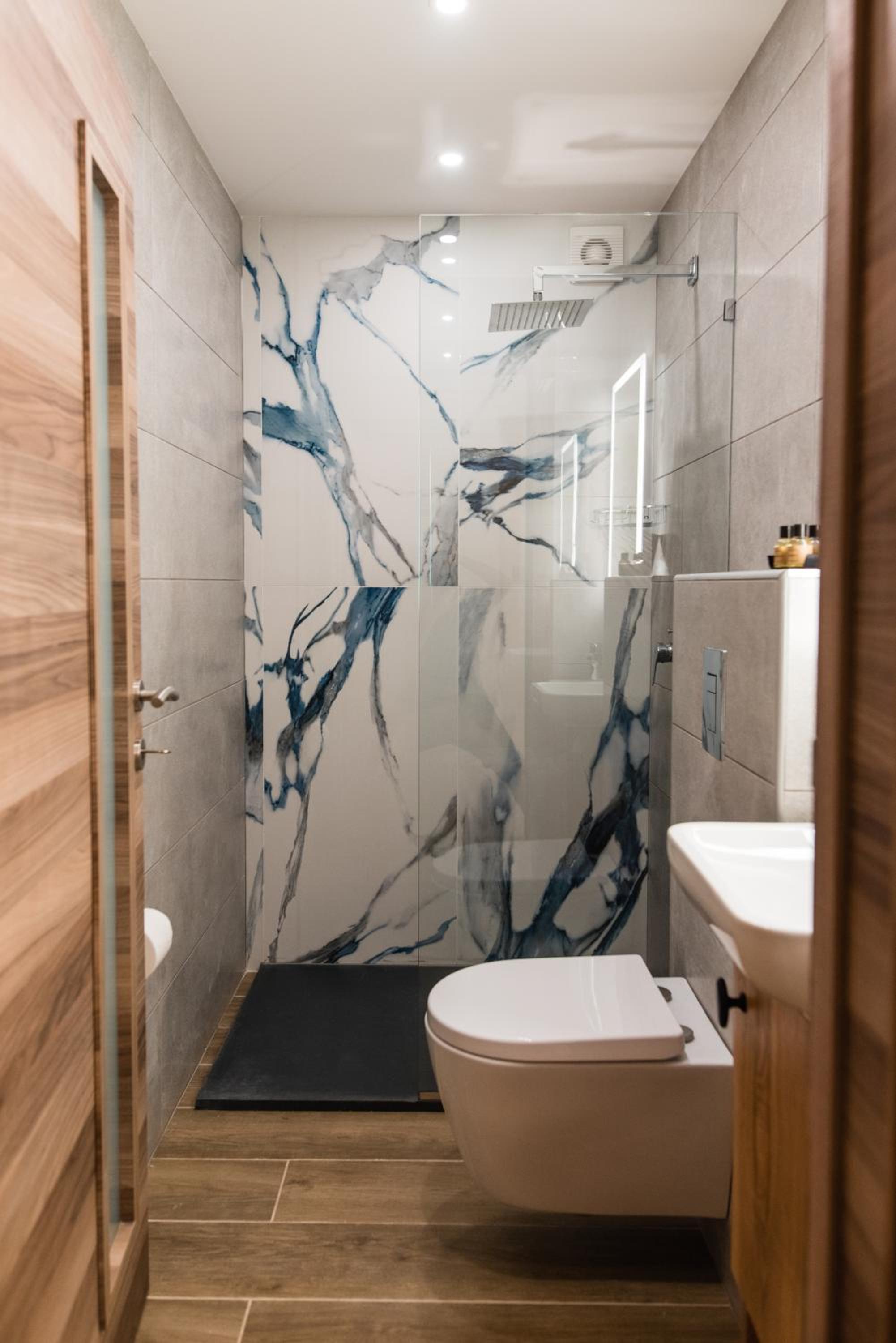 Double or Twin Room with Sea View photo 2