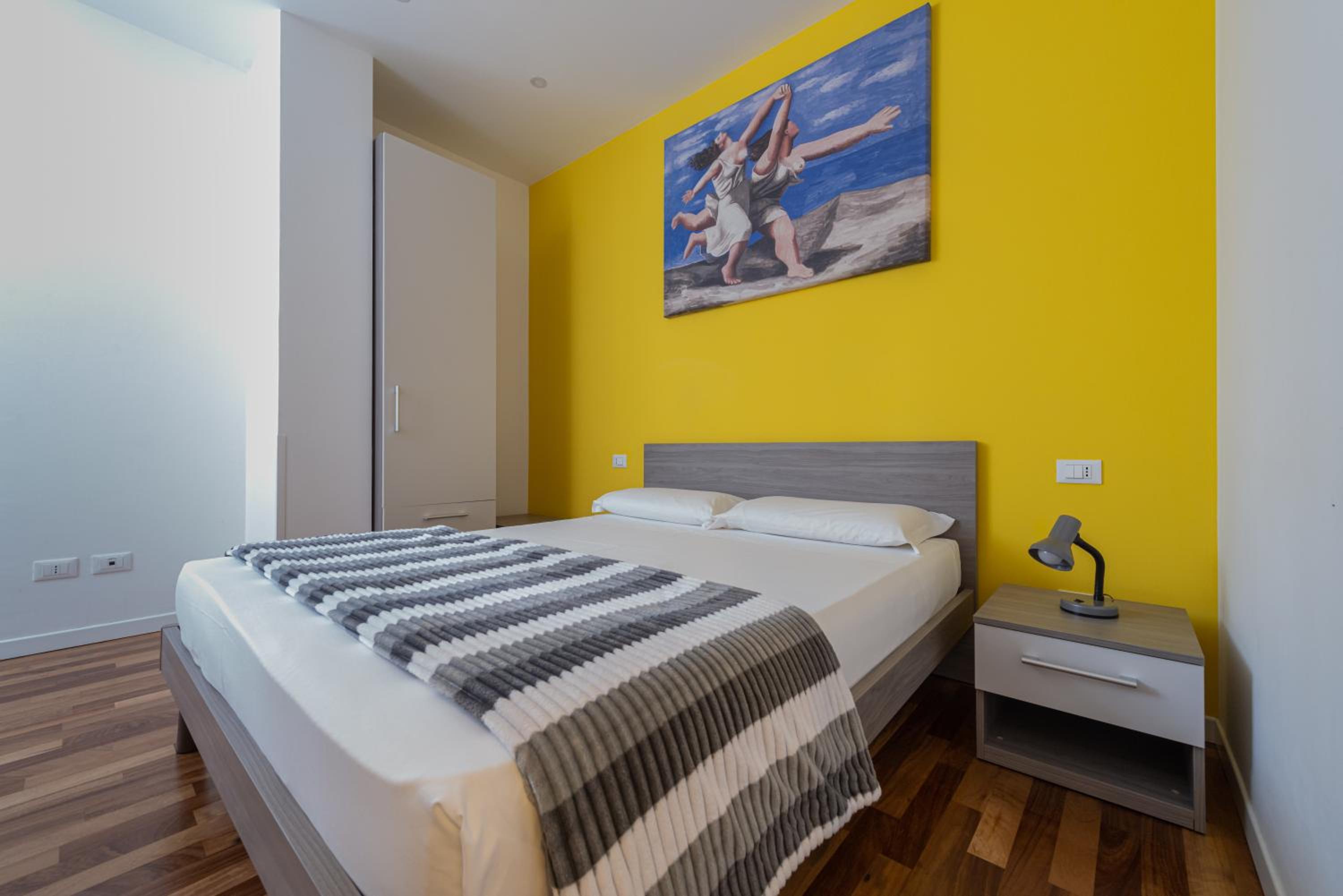 Double Room with Private Bathroom - Photo 1