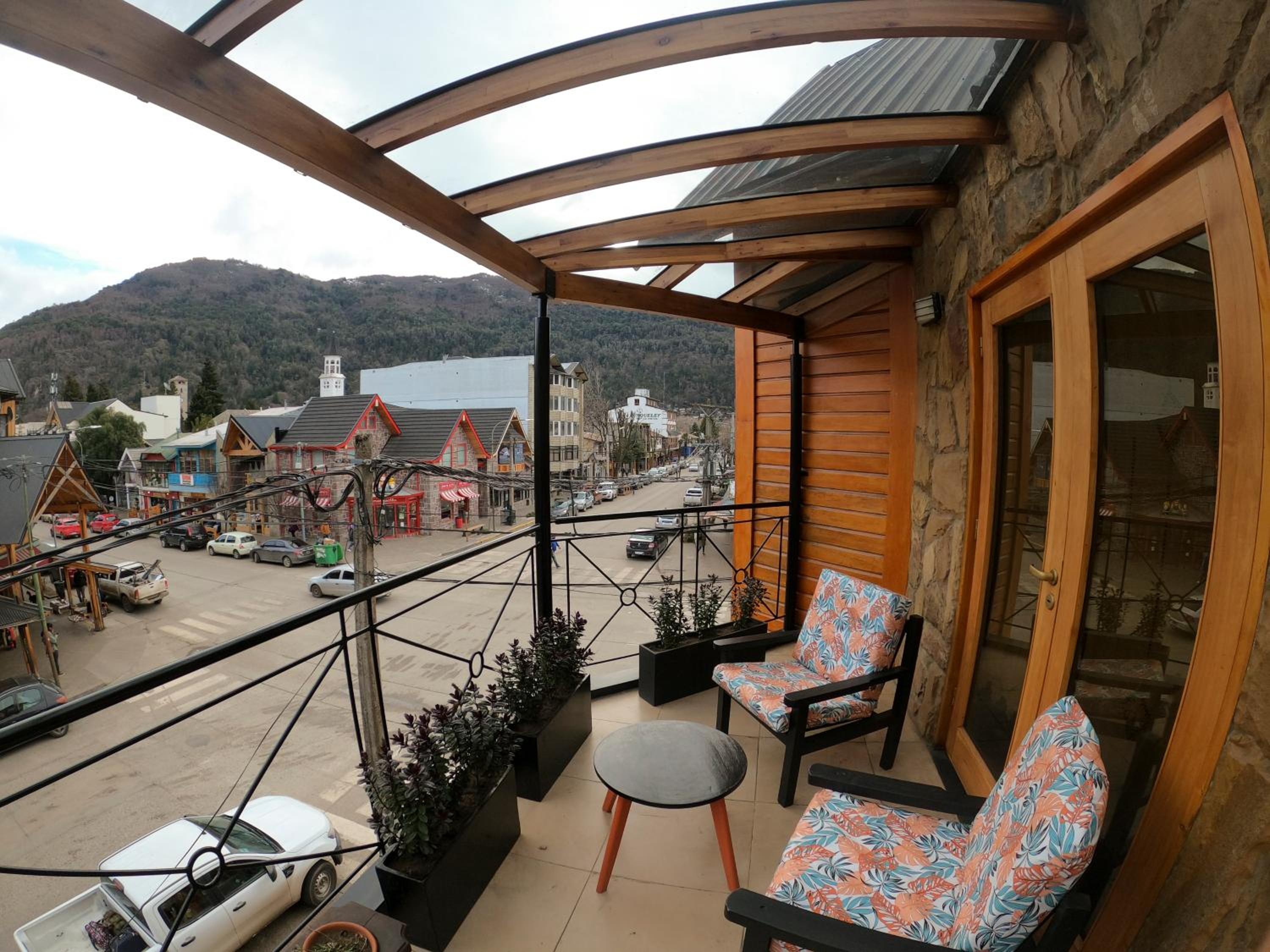 Studio with Balcony photo 3