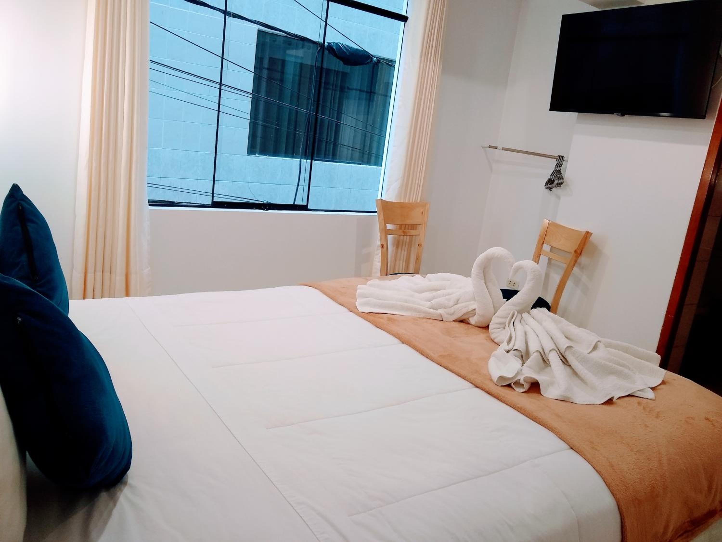 Double Room with Private Bathroom photo 2