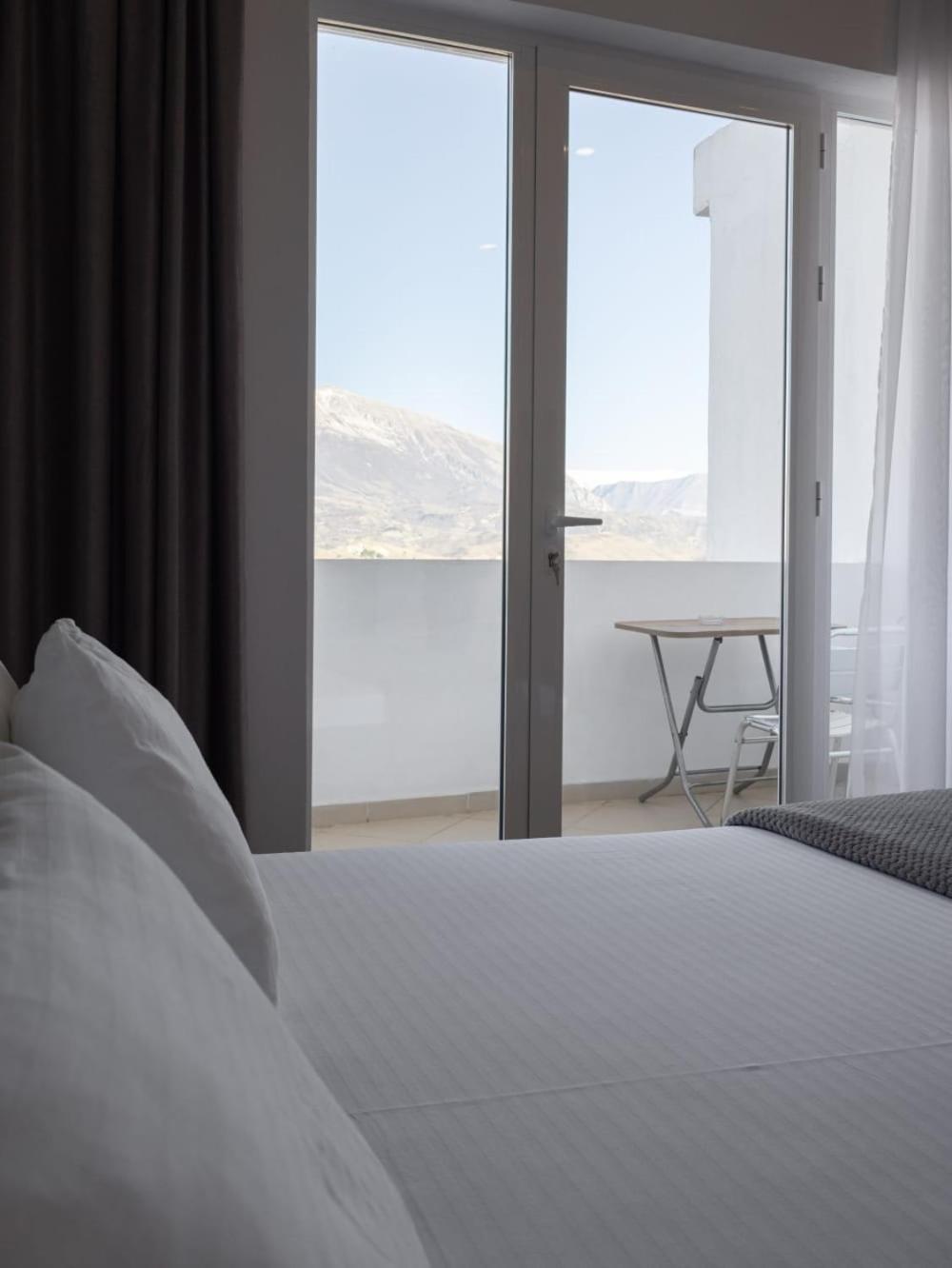 Double Room with Mountain View photo 3