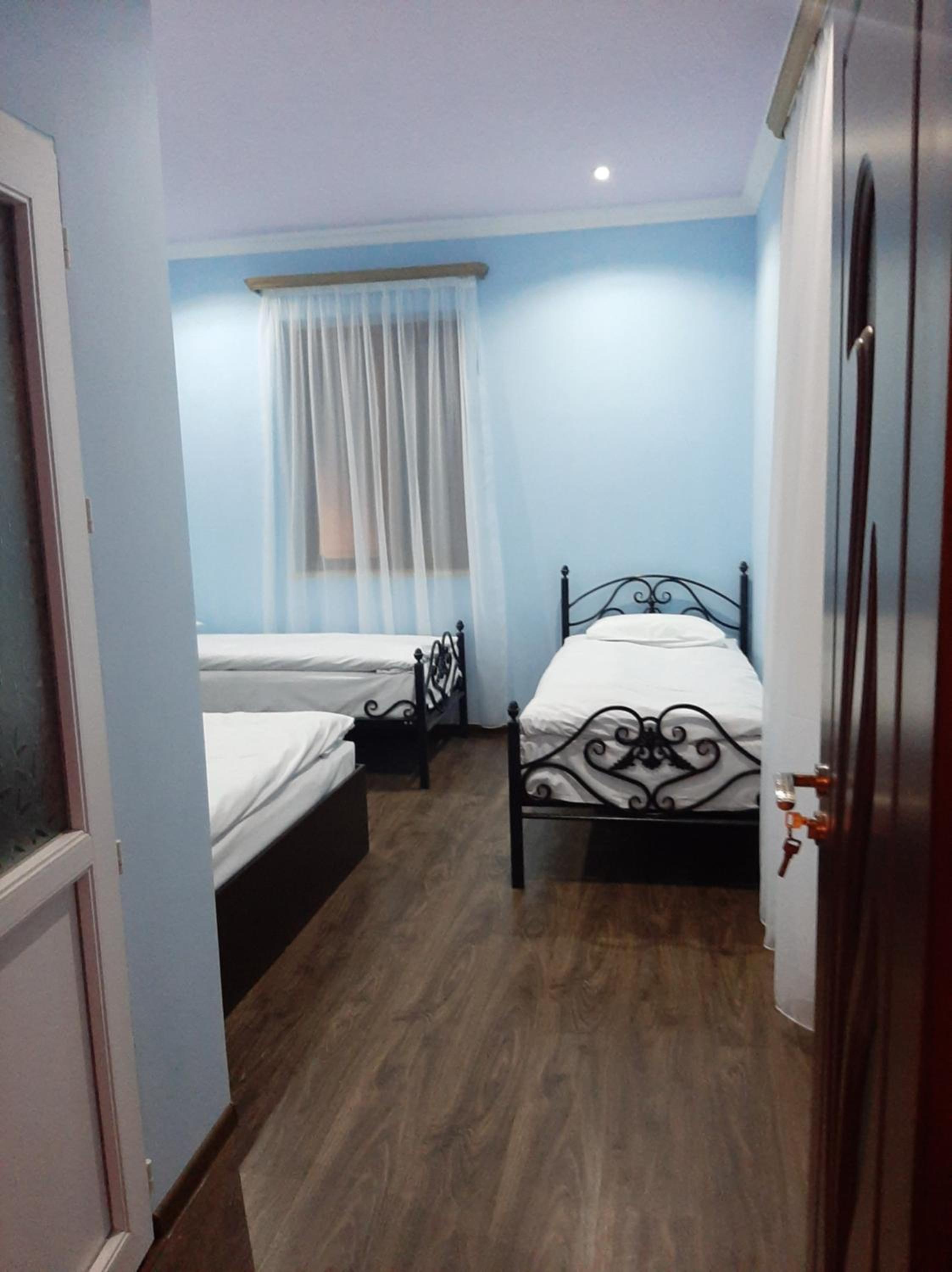 Quadruple Room with Private Bathroom photo 2