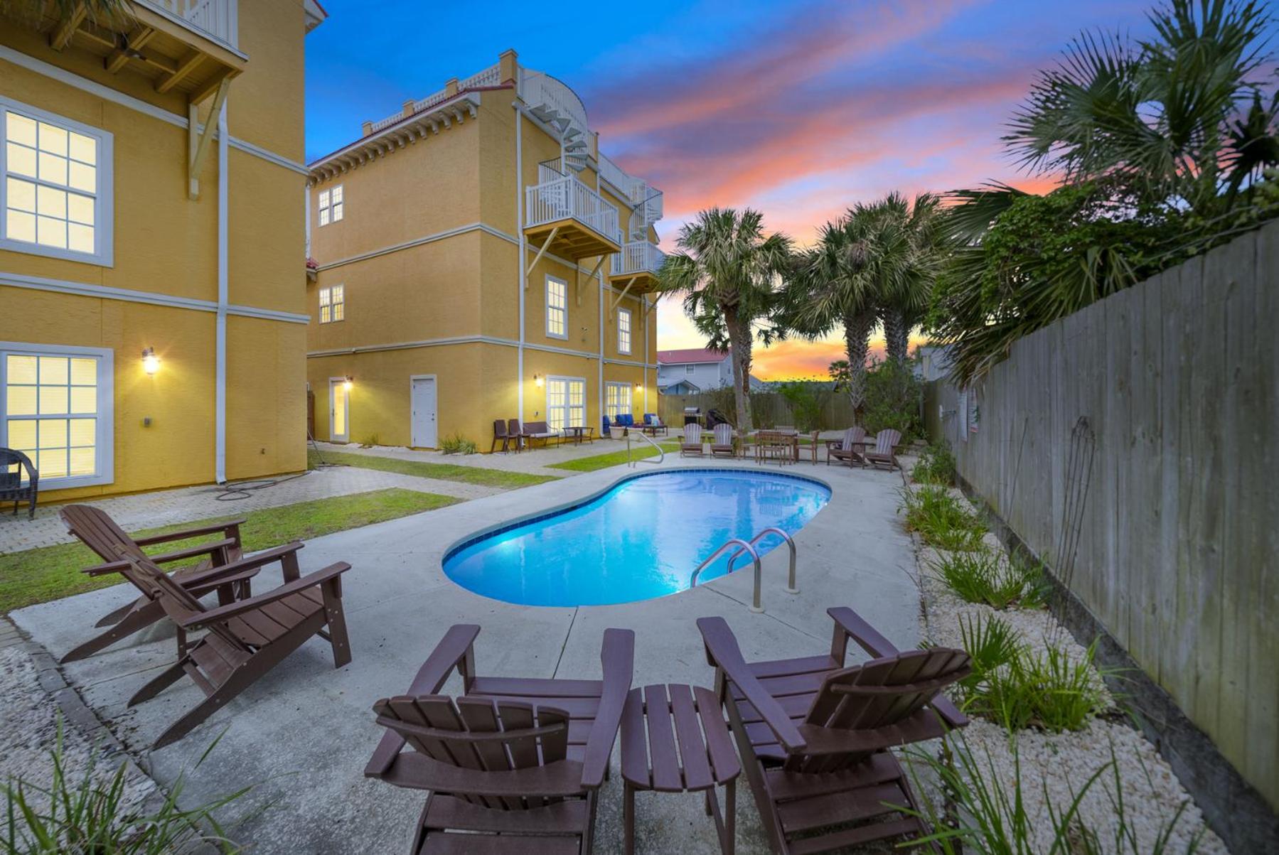 Villa photo 2