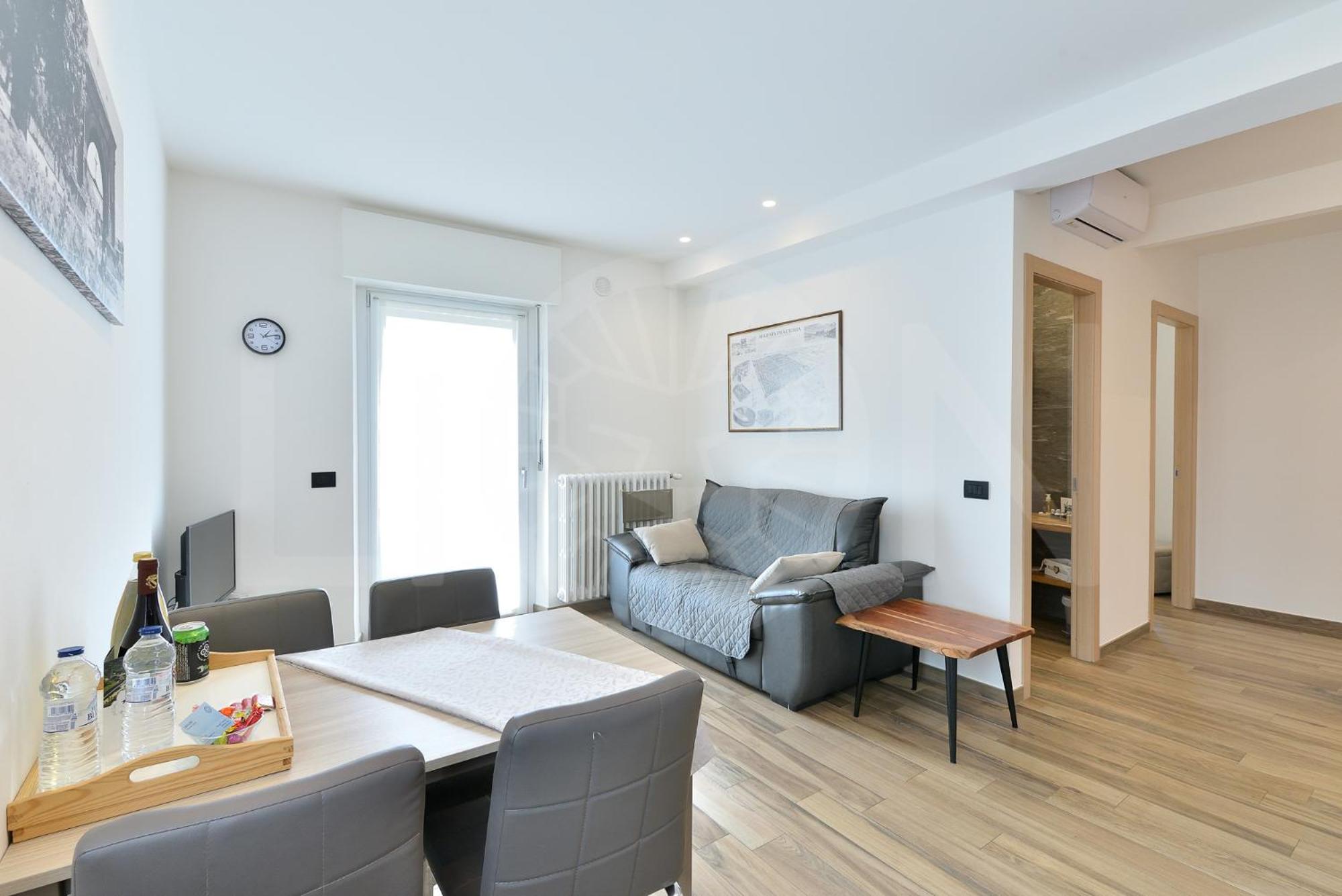Apartment - Photo 1