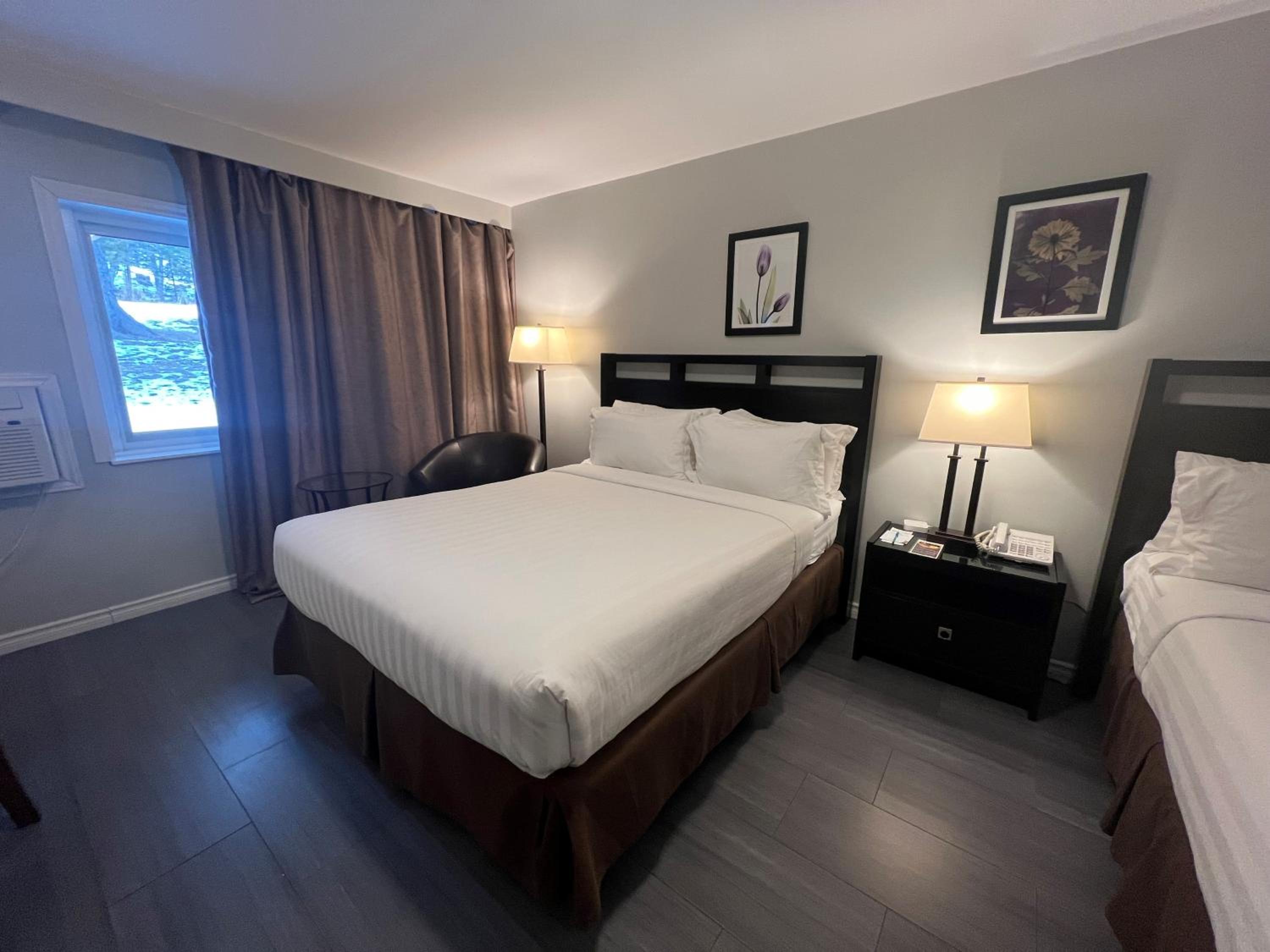 Standard Double Room - Photo 4