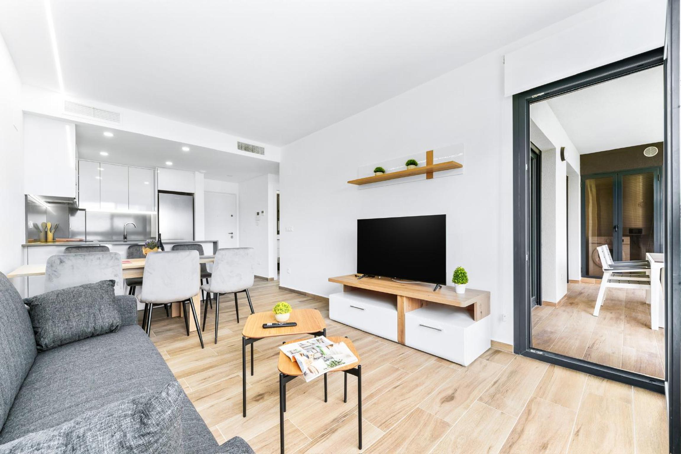 Apartamento de Dos Habitaciones con Terraza