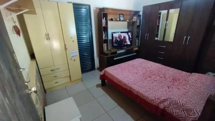 One-Bedroom House photo 1