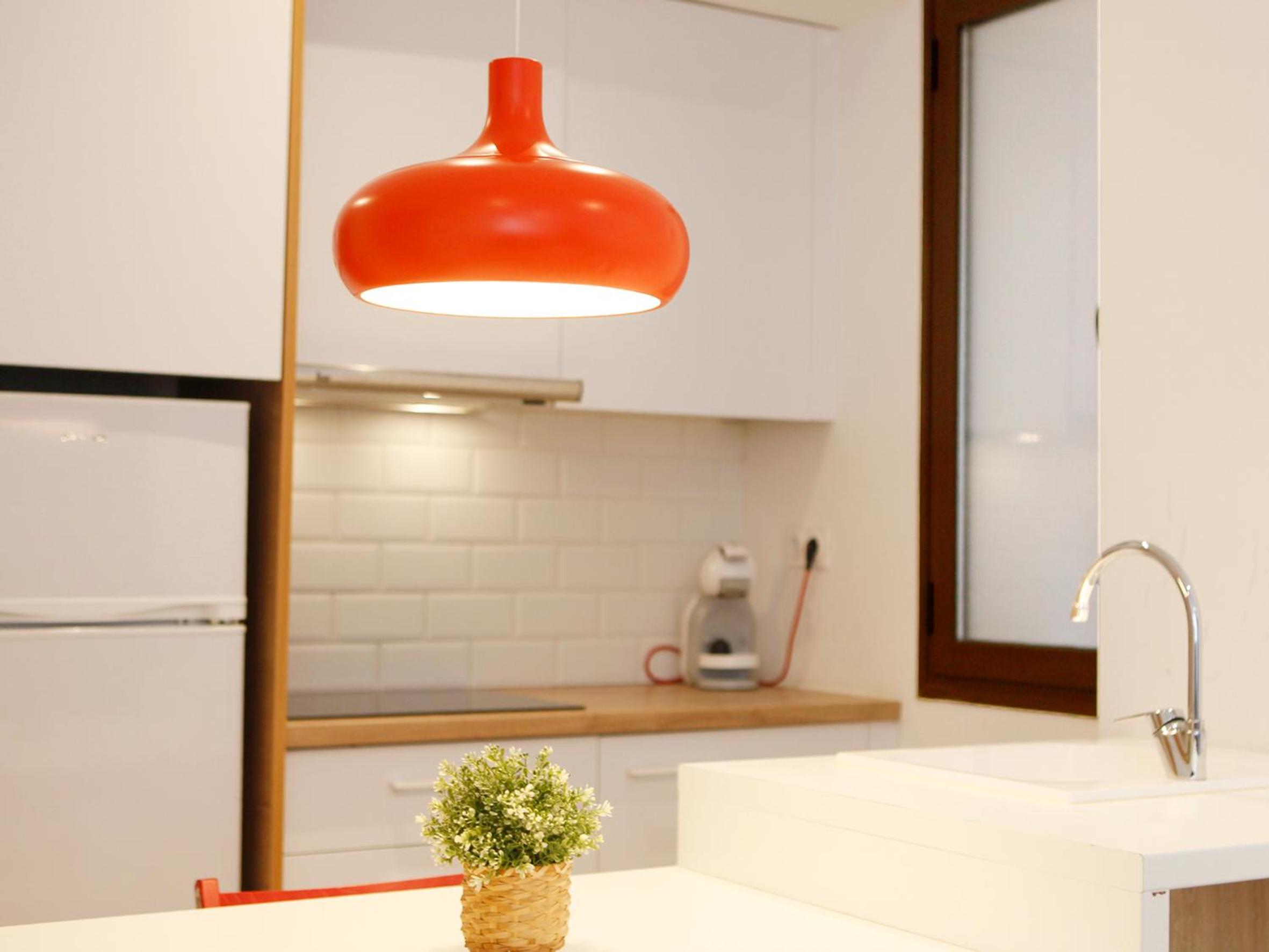 Apartment with Terrace - Photo 14
