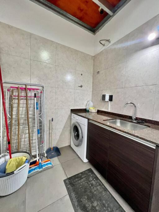 One-Bedroom House photo 2