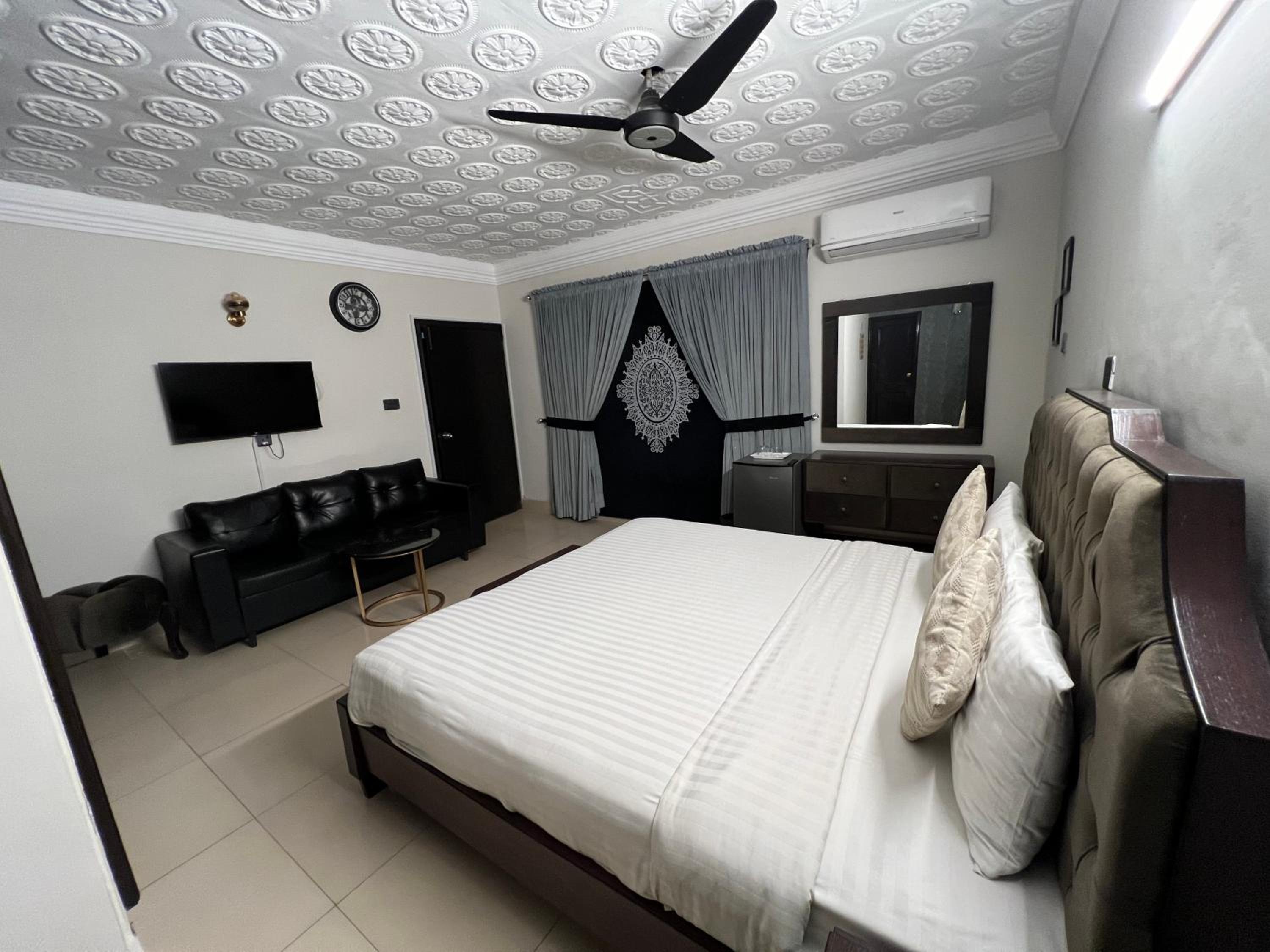 Deluxe Double Room photo 3