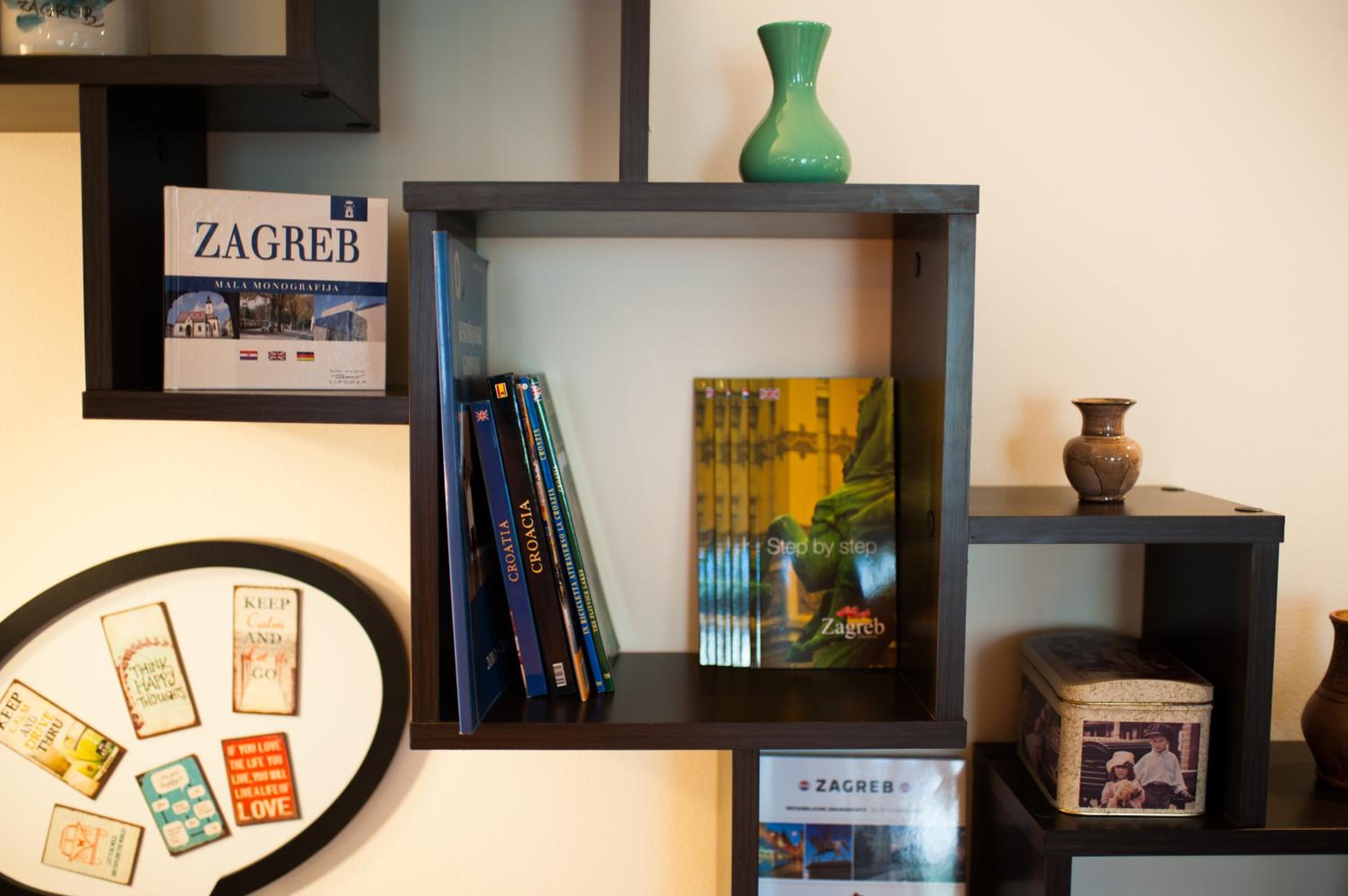 Two-Bedroom Apartment - Photo 37