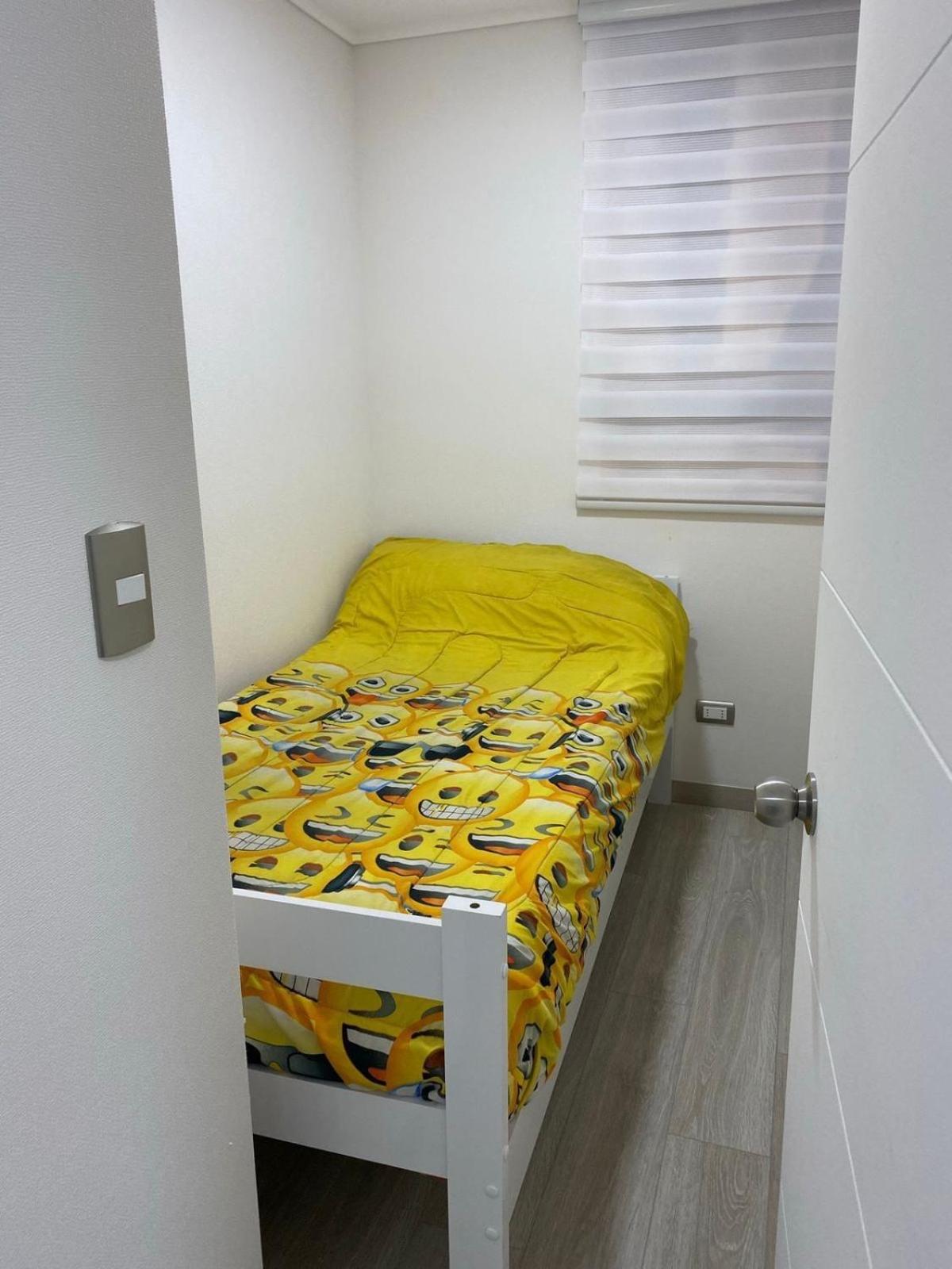 Three-Bedroom Apartment photo 2