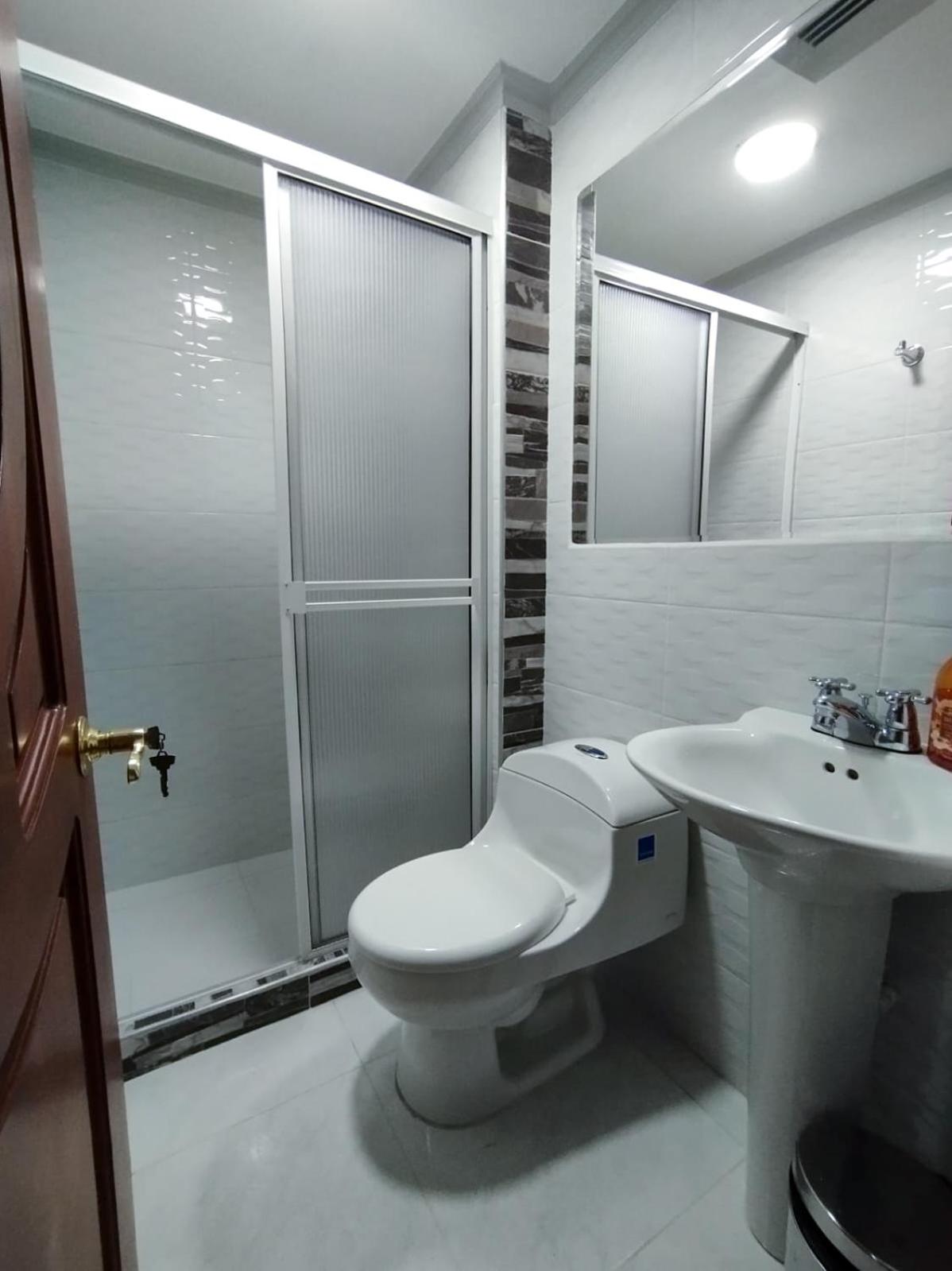 Double Room with Private Bathroom photo 2