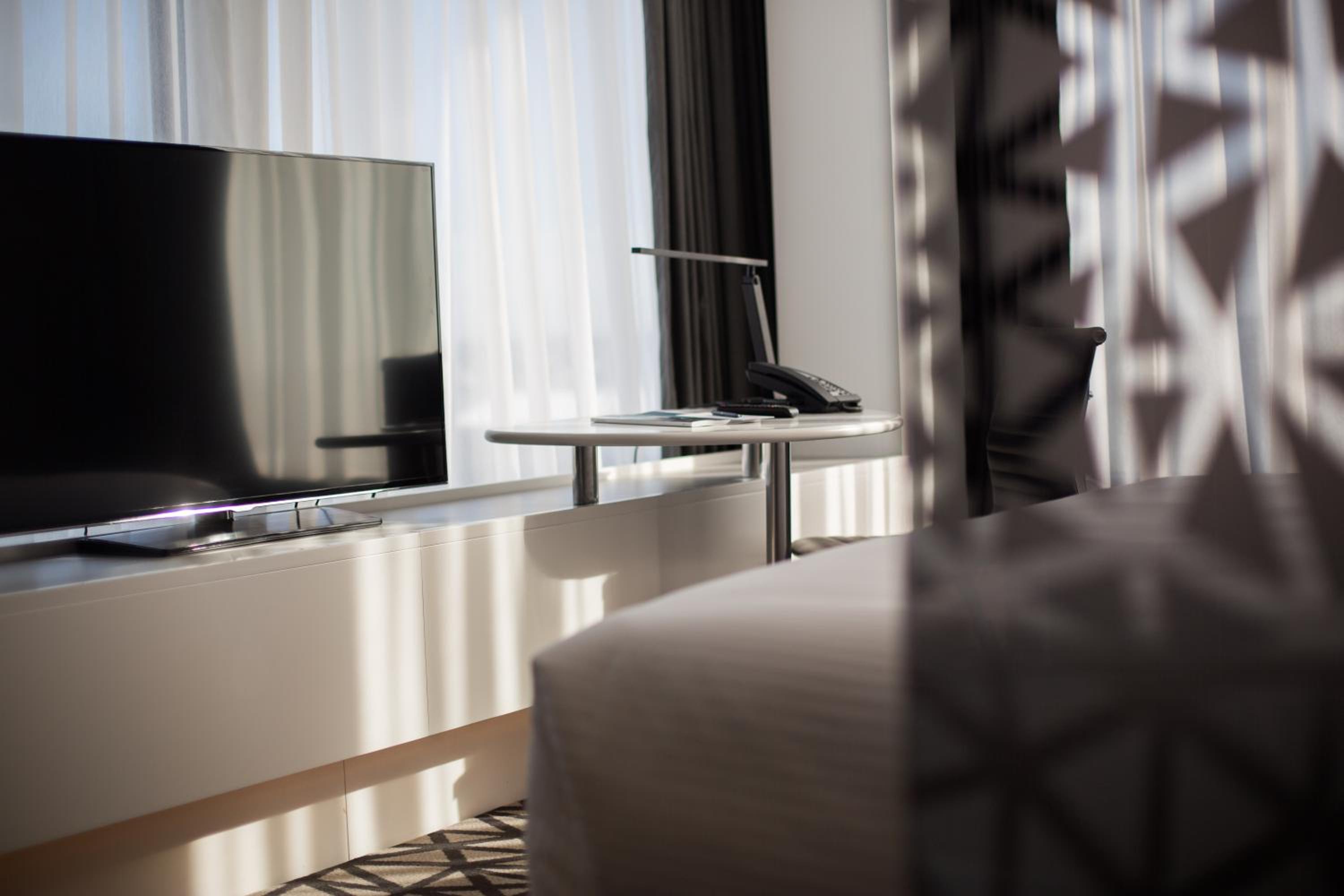 Deluxe Executive King Room - Accessible