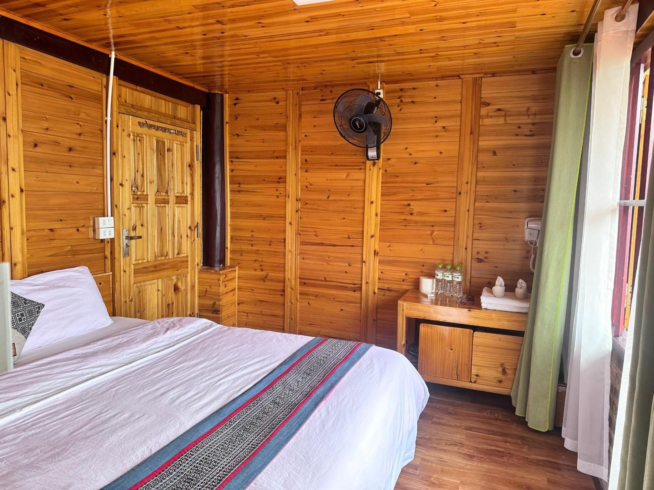 Double Room - Photo 18