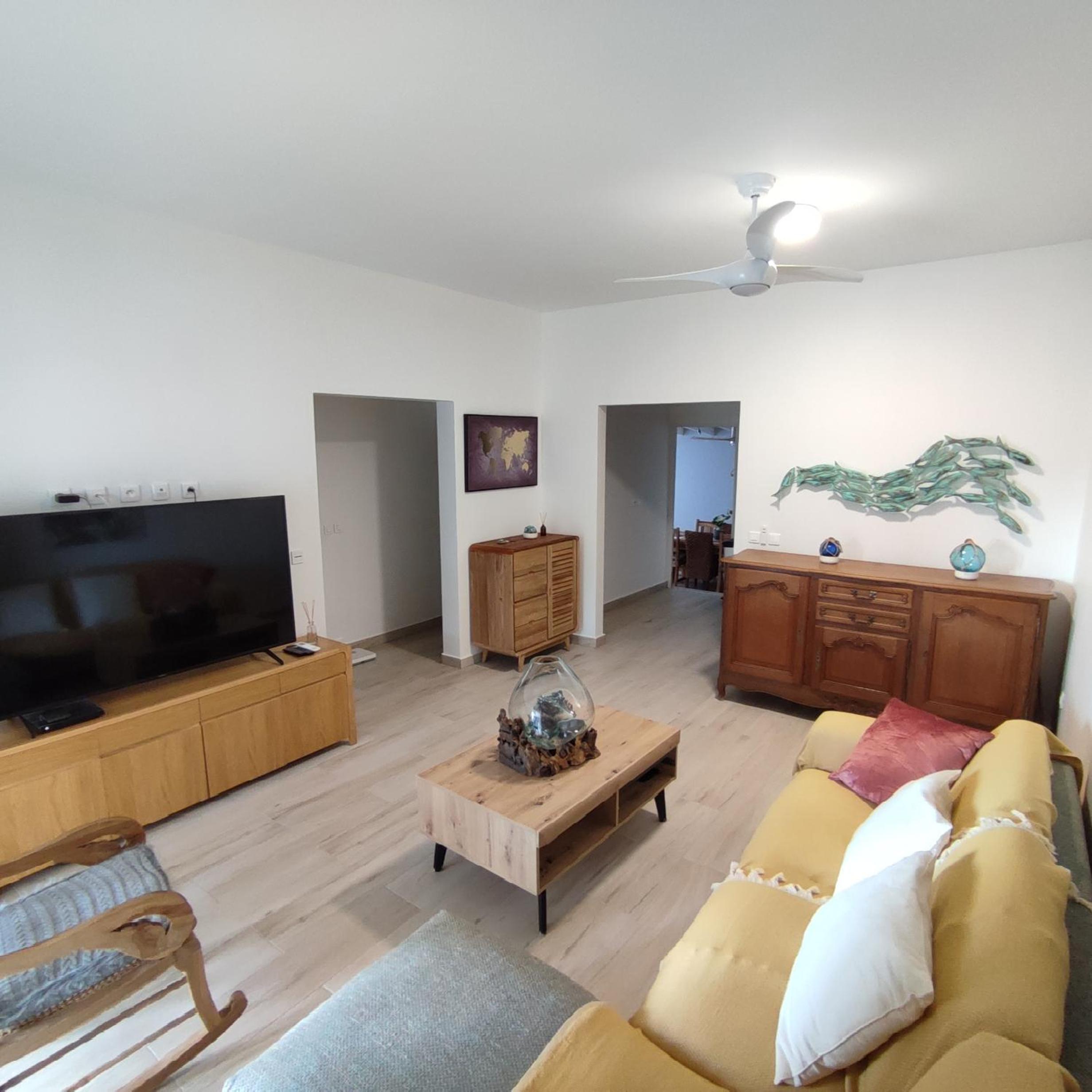 Two-Bedroom House photo 2