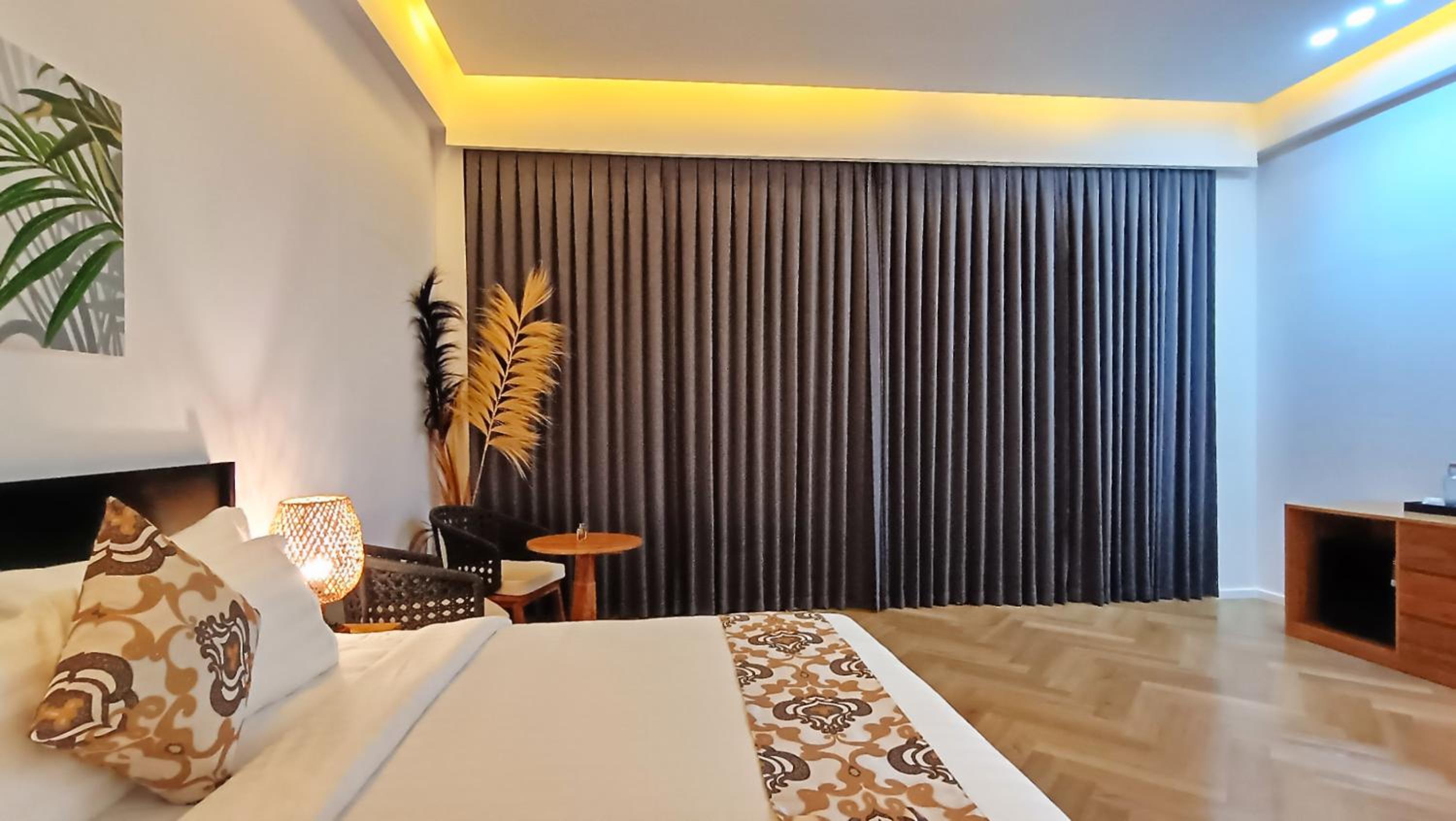 Junior Suite with Ocean View - Photo 28