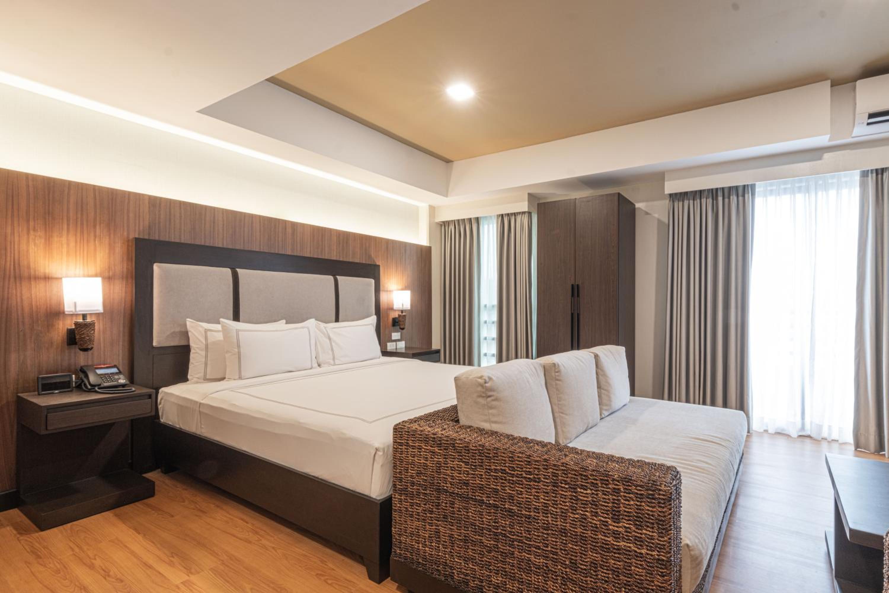 Premier Suite