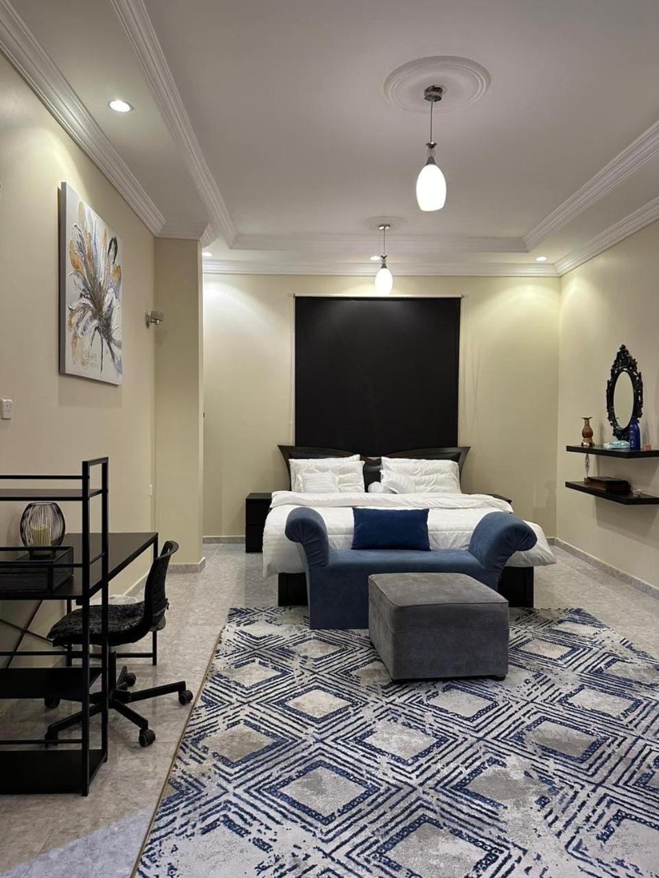 Three-Bedroom Villa photo 3