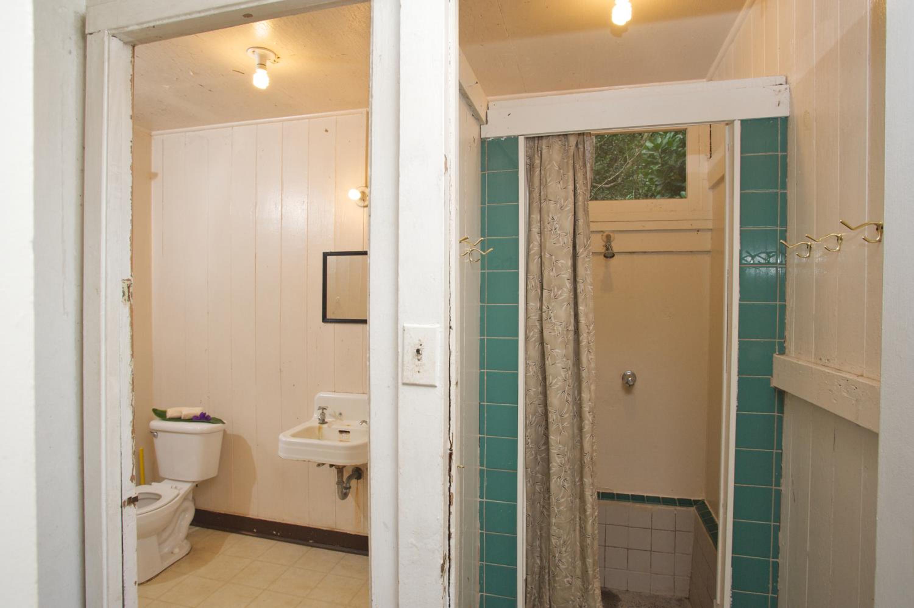 Chalet (4 Adults) photo 2