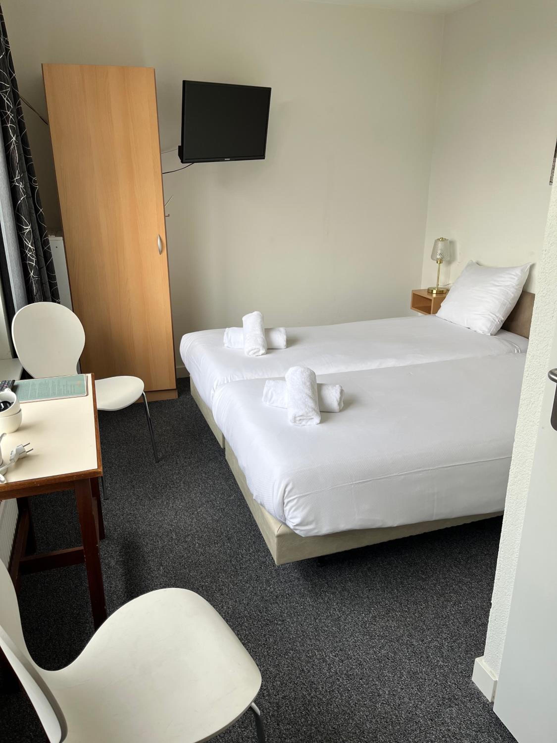Budget Twin Room