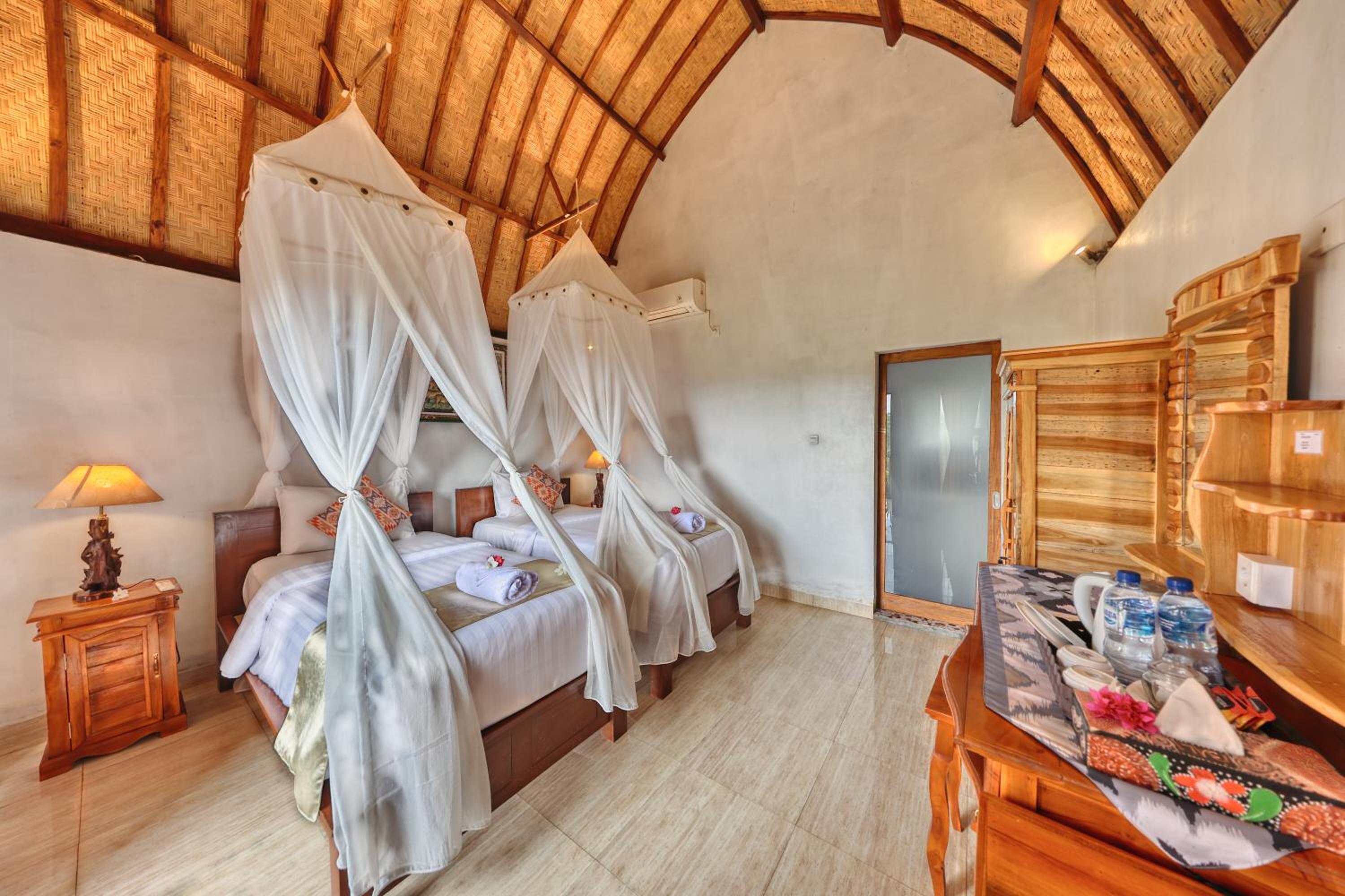Deluxe Twin Room - Photo 12