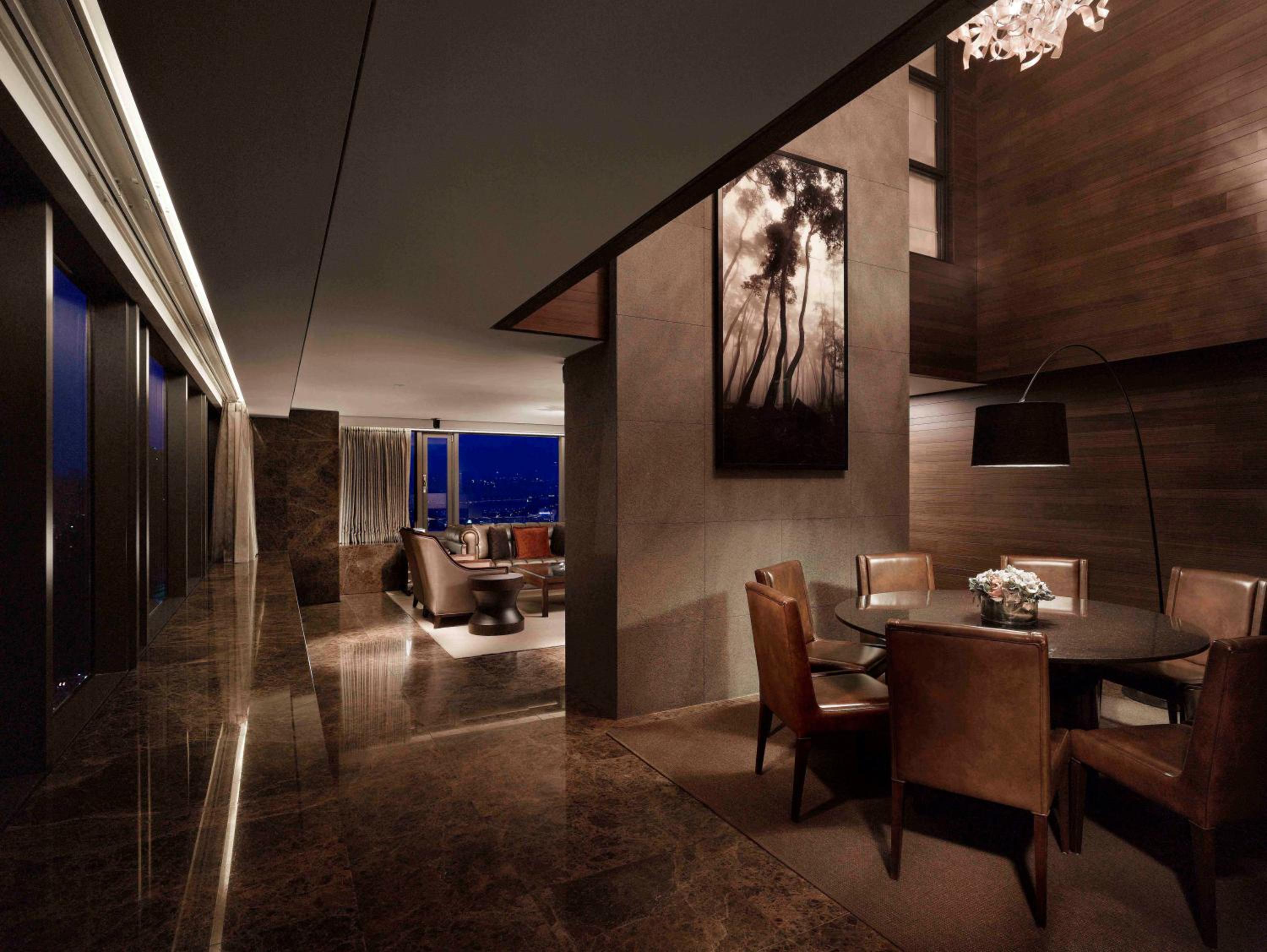 Presidential Suite