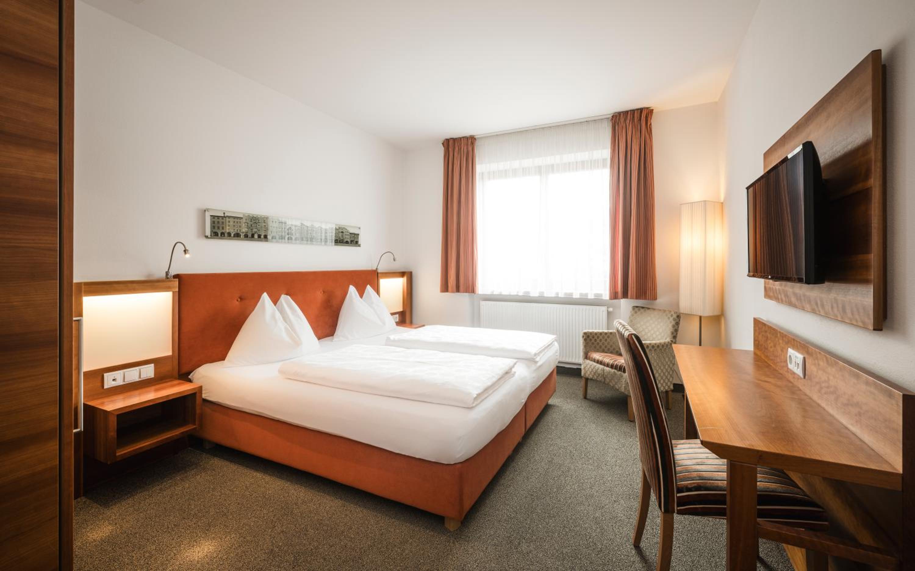 Double or Twin Room photo 1