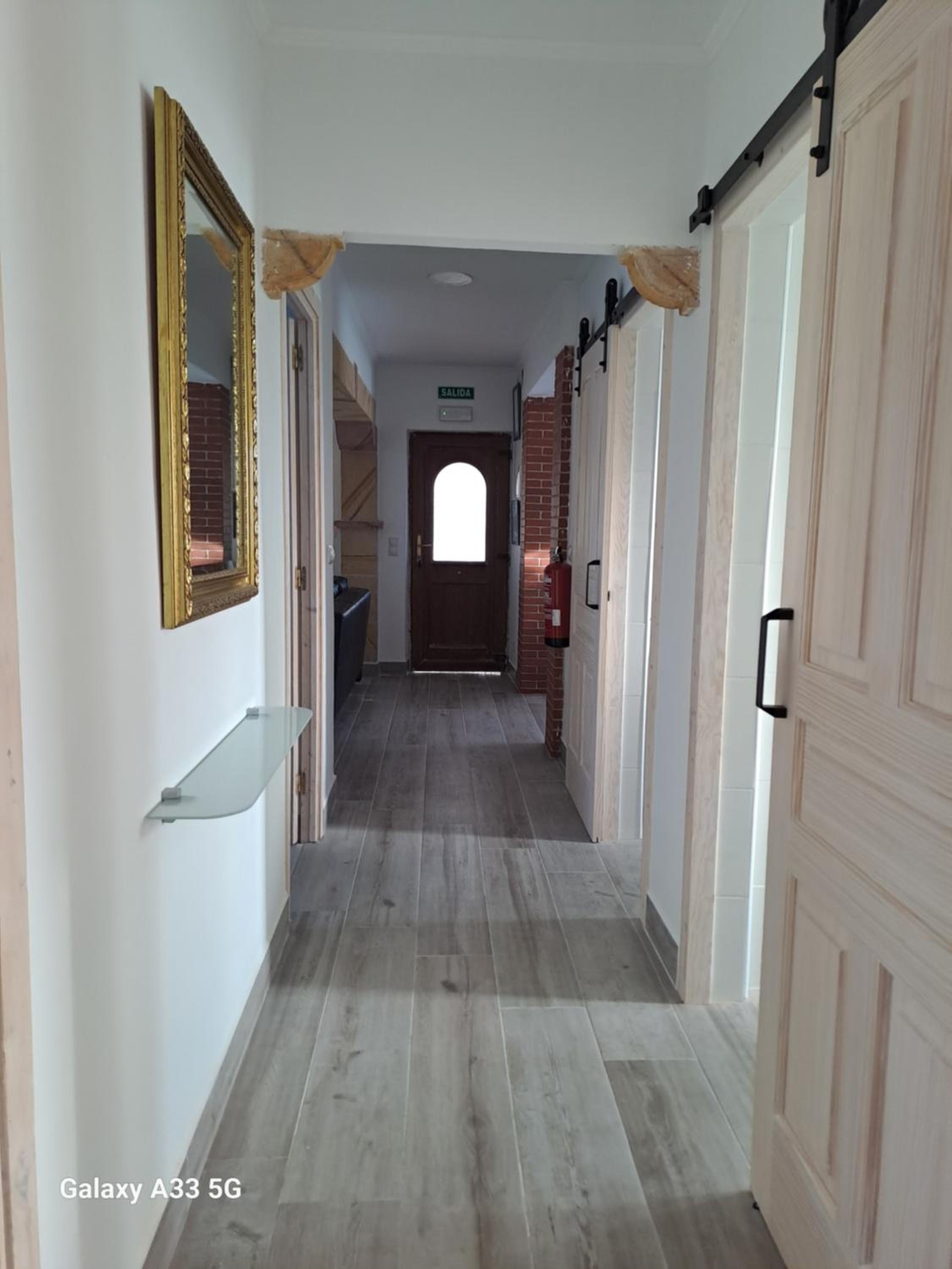 Casa de tres habitaciones