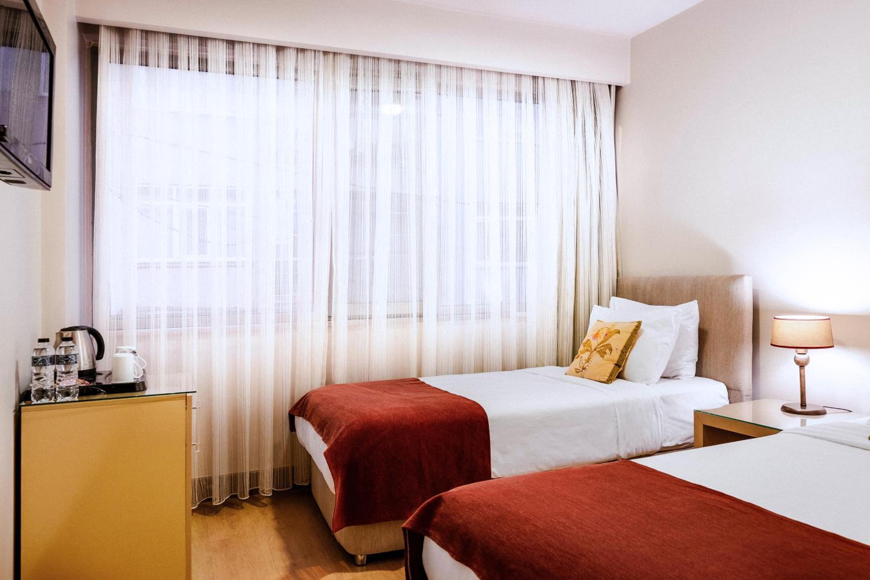 Comfort Quadruple Room photo 2