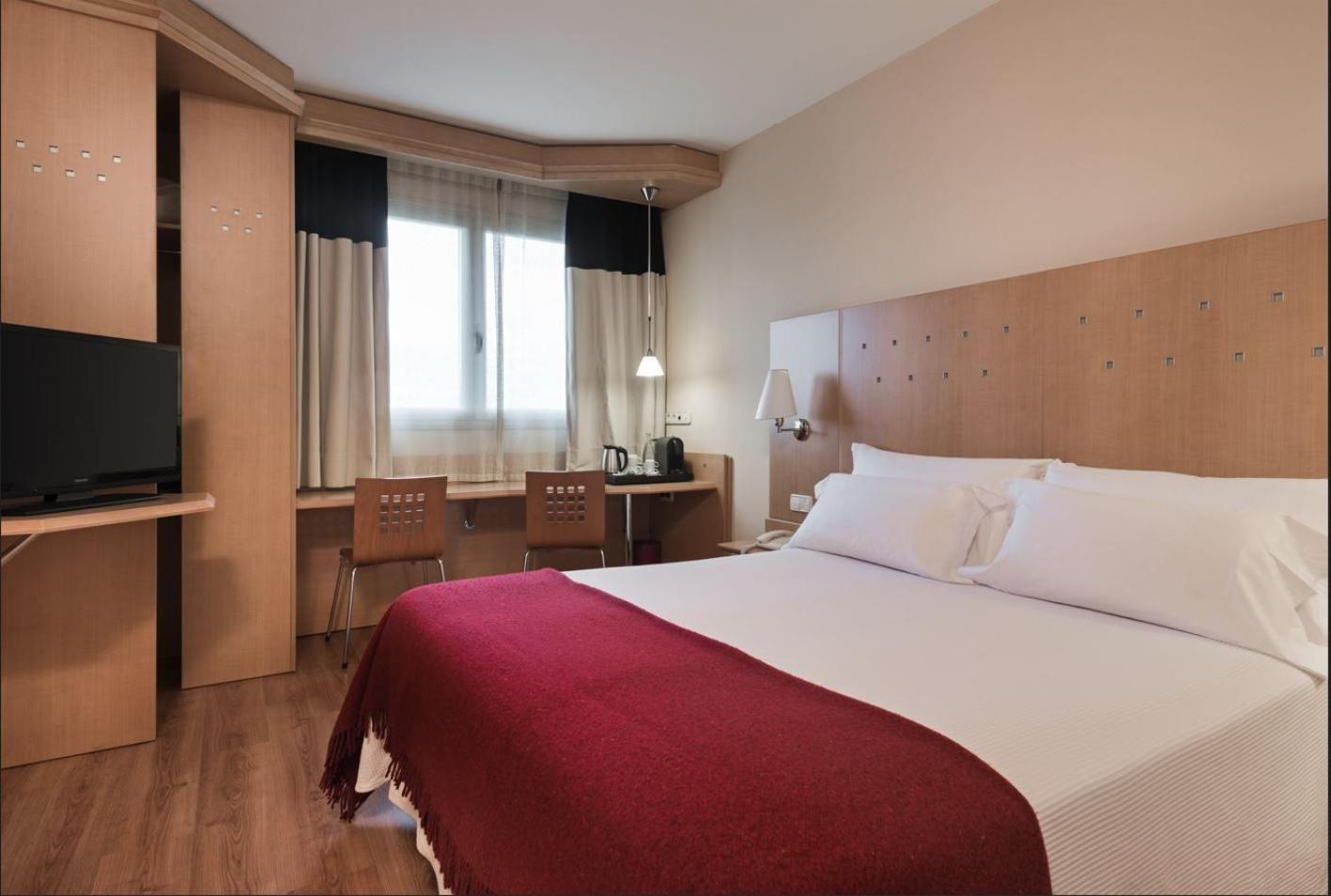 Habitación Estándar con Cama Queen