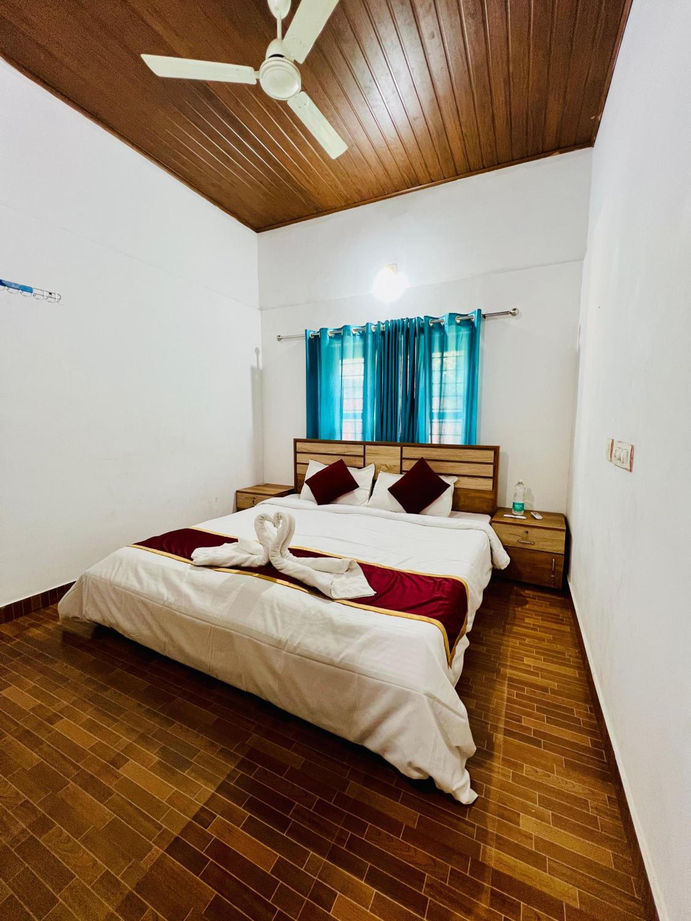 Villa photo 3