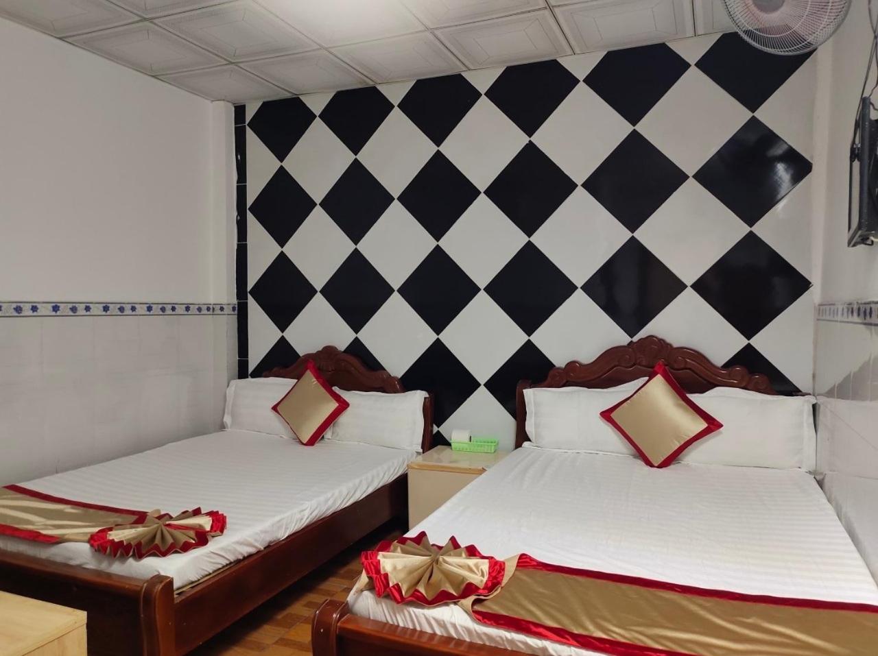 Double Room With Two Double Beds photo 1