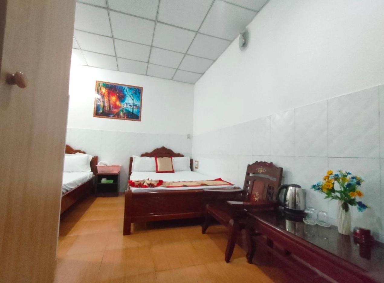 Double Room With Two Double Beds photo 3