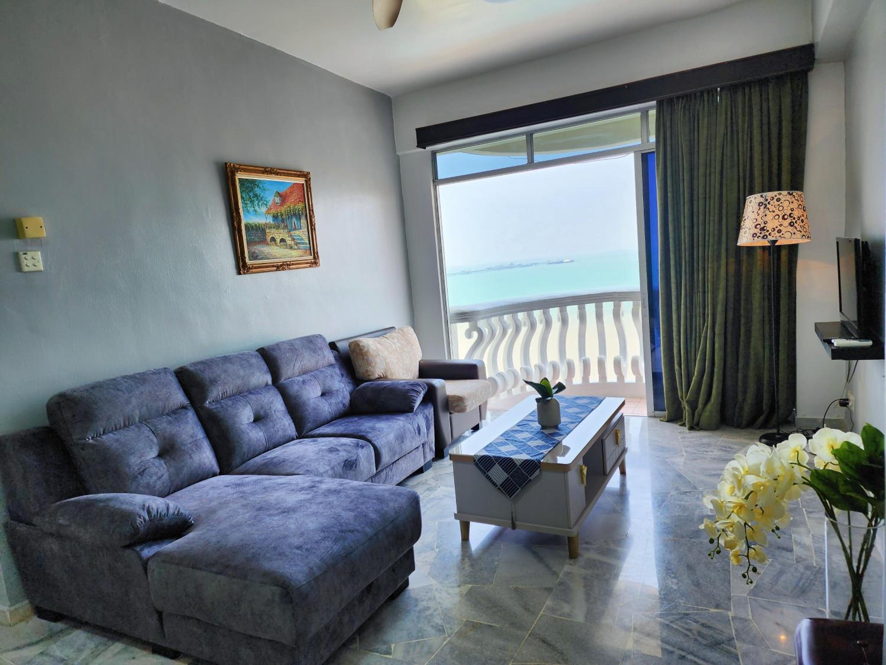 Apartment with Sea View photo 1
