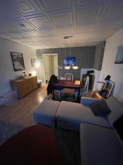 Two-Bedroom Apartment photo 2